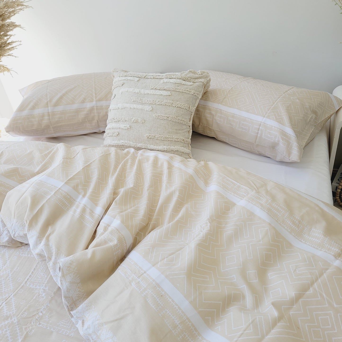 Hampton Beige-Lightweight Warmth with a Polished Look | Pure Cotton