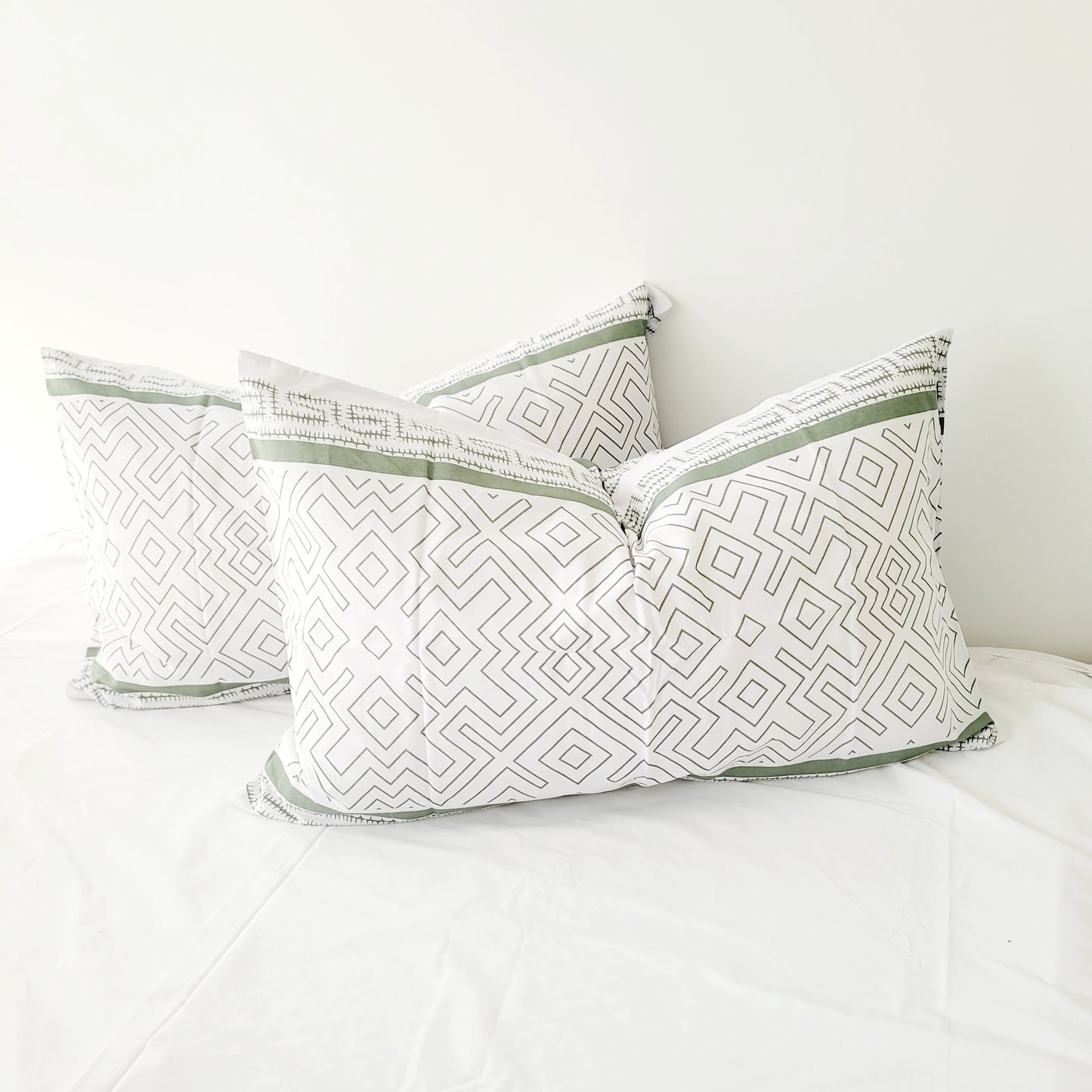 Hampton Sage-Lightweight Warmth with a Polished Look | Pure Cotton