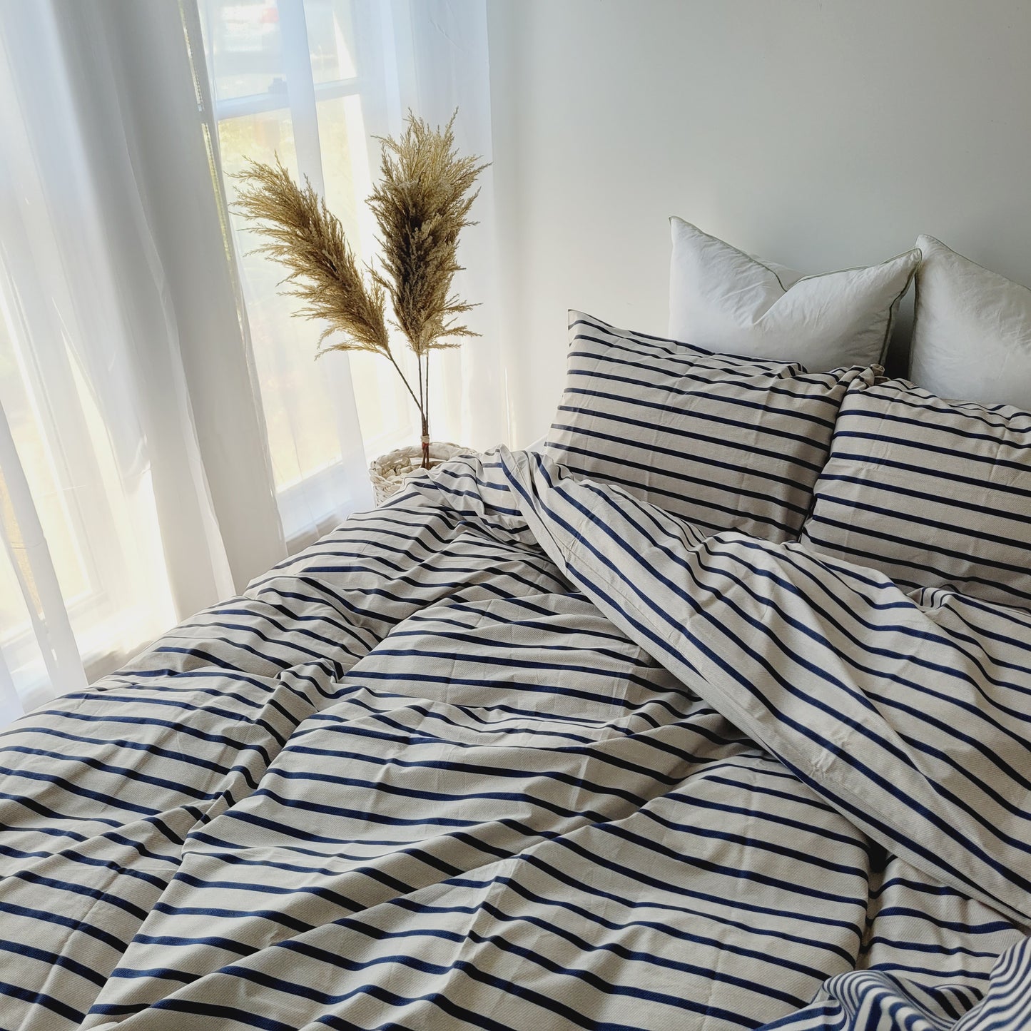 Ava Quilt Cover Set-Moisture-Wicking Fabric in Pure Cotton