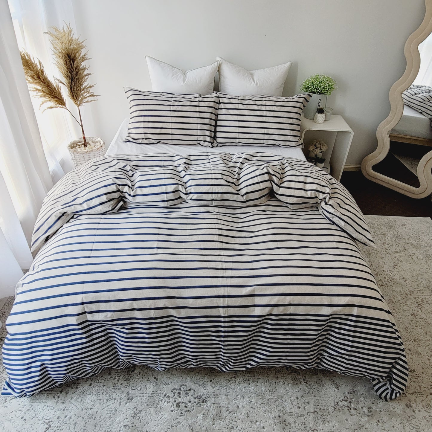 Ava Quilt Cover Set-Moisture-Wicking Fabric in Pure Cotton