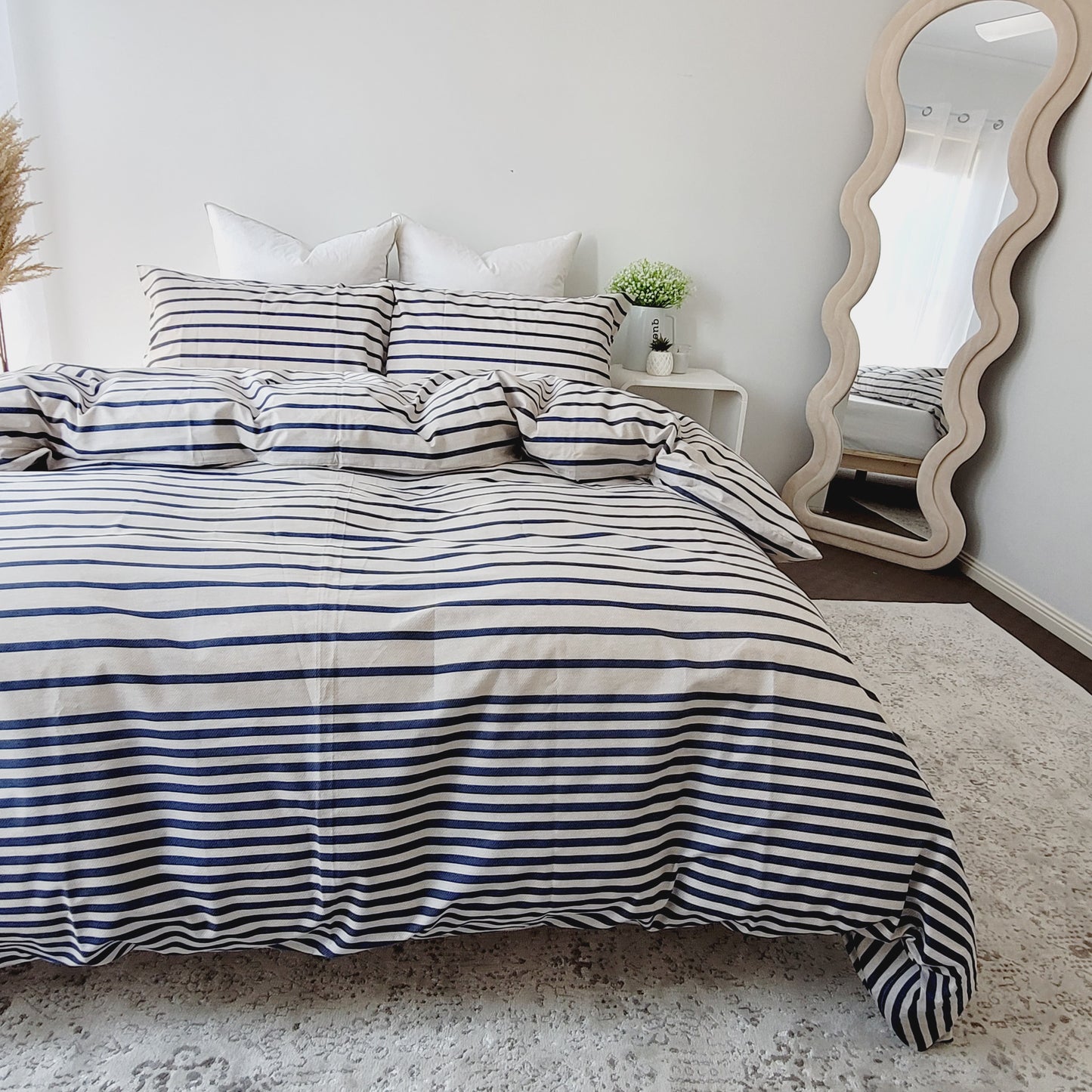 Ava Quilt Cover Set-Moisture-Wicking Fabric in Pure Cotton