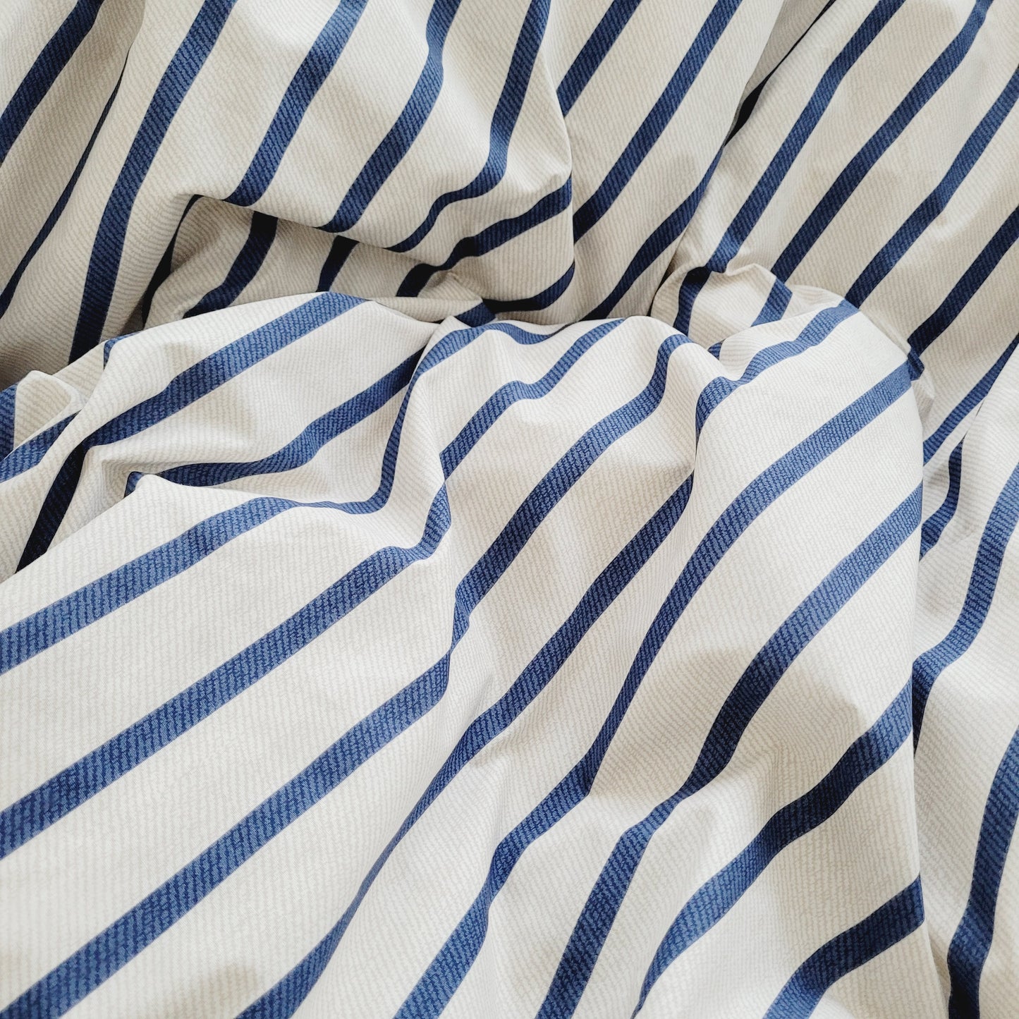 Ava Quilt Cover Set-Moisture-Wicking Fabric in Pure Cotton