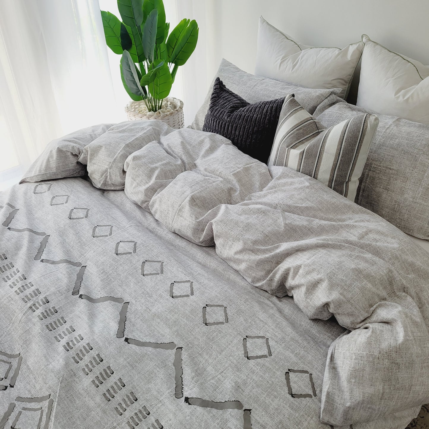 Ana-Eco Living Ultra Light Quilt Cover Set