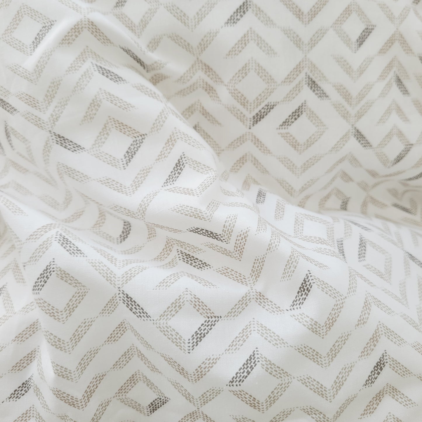 Belinda Quilt Cover Set-Moisture-Wicking Fabric in Pure Cotton