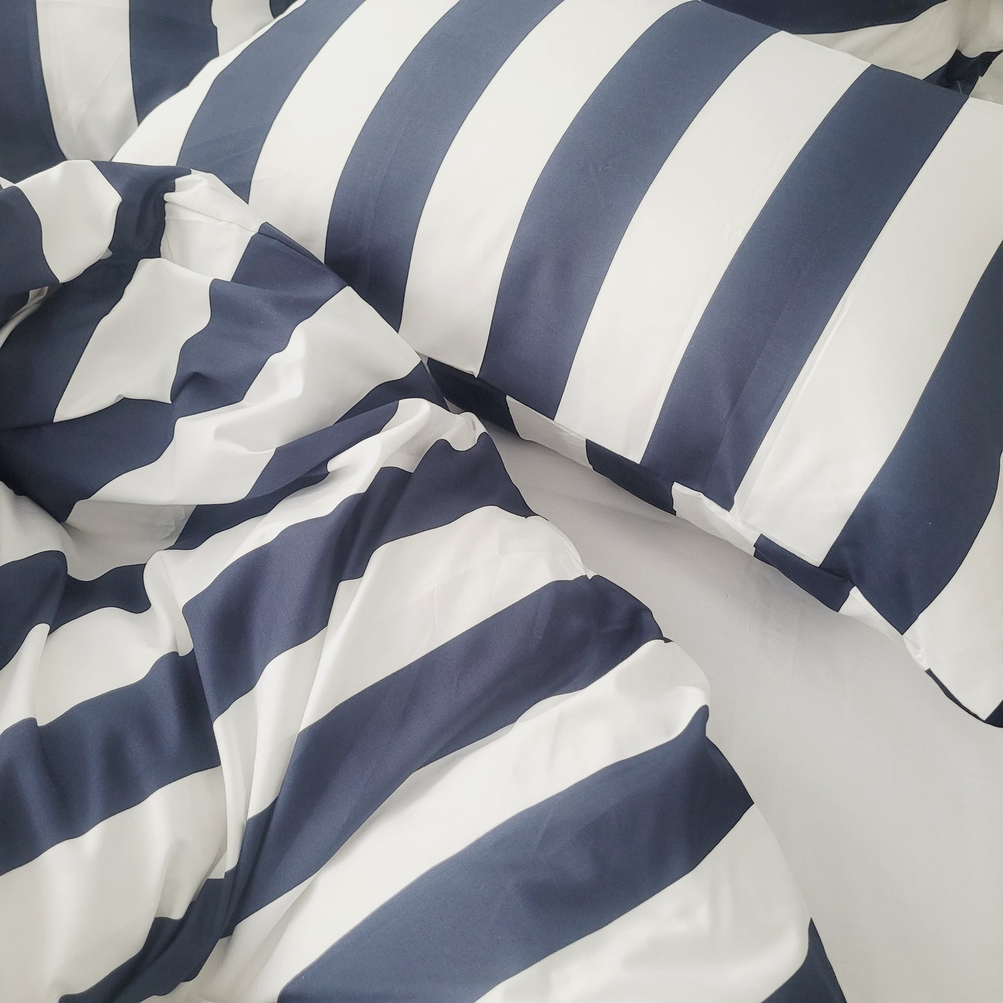 Navy Strix Microfiber Quilt Cover – Ultra-Soft & Luxury Bedding