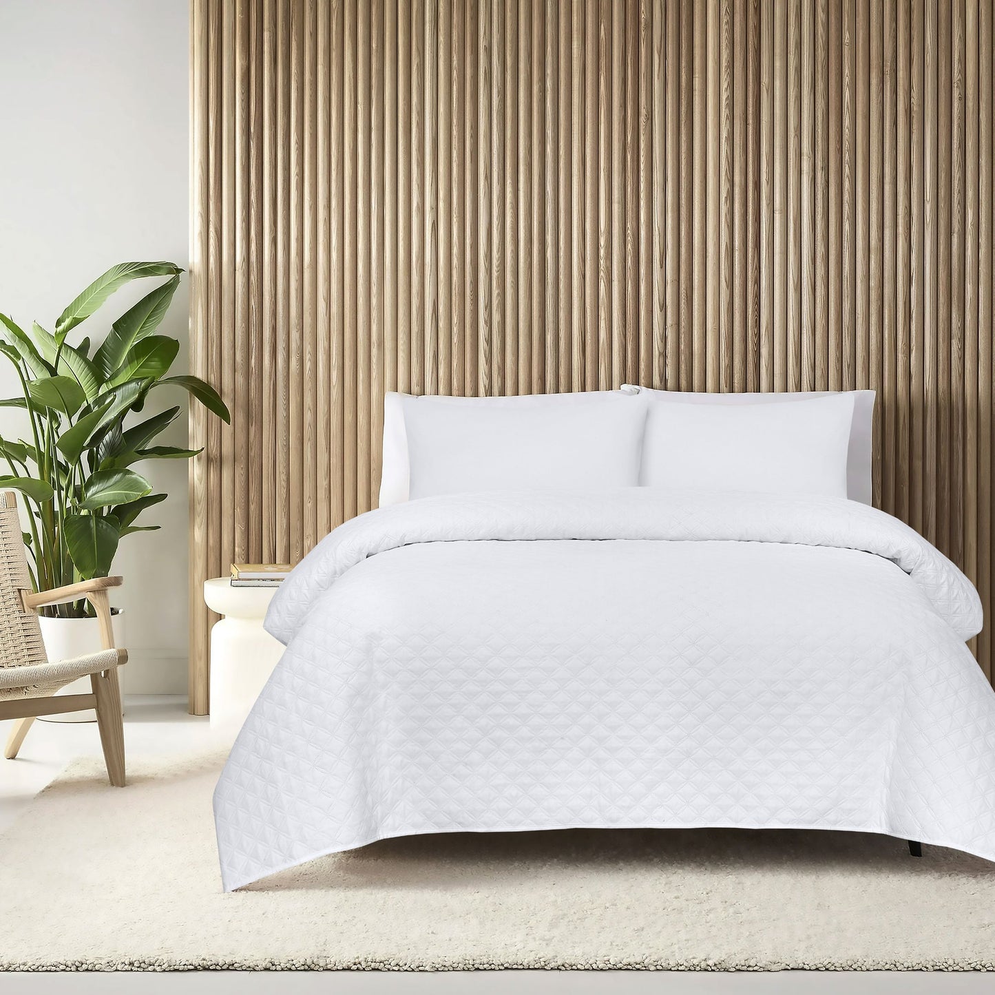 White  Ultrasonic Coverlet – Ultra-Soft & Lightweight Bedding