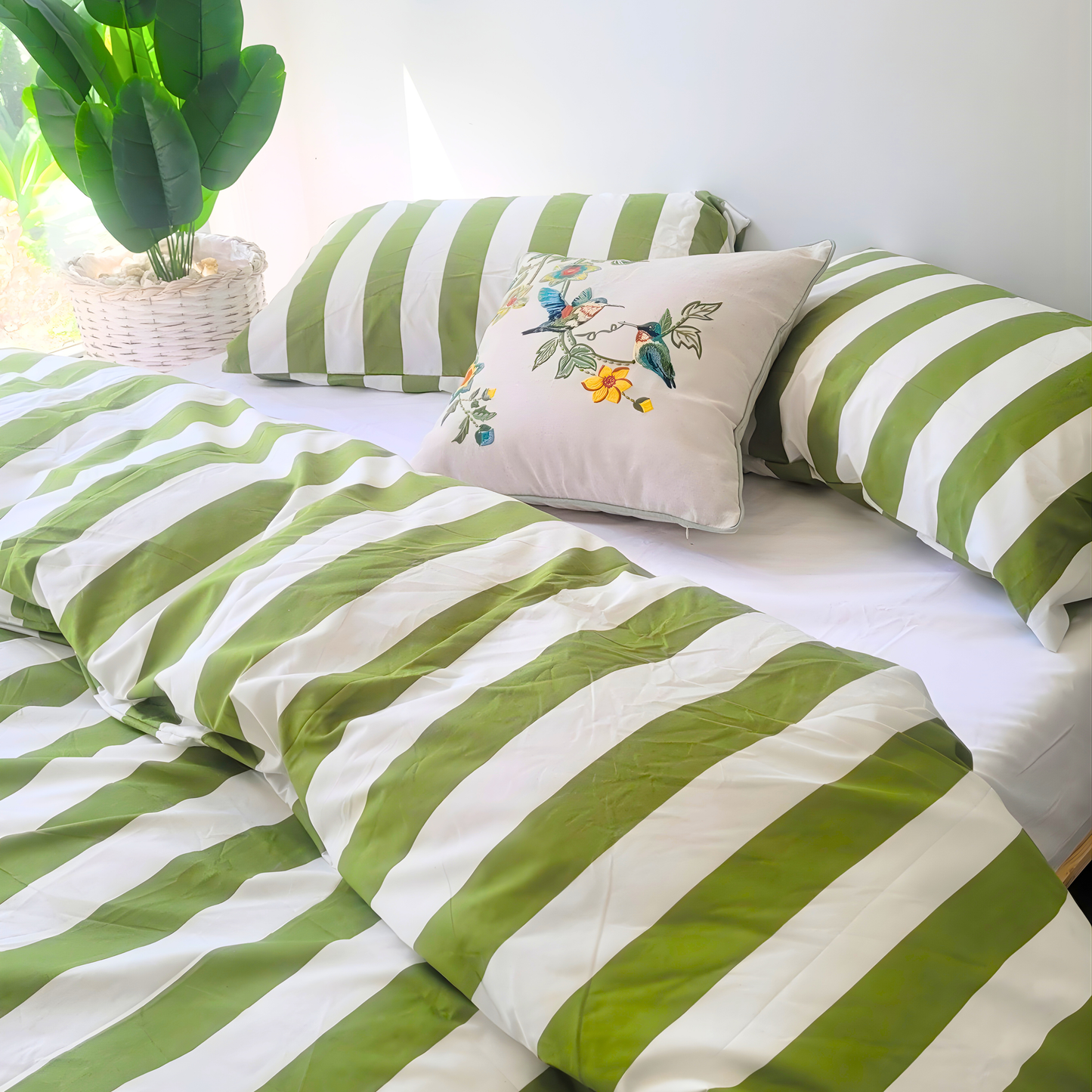 Olive Strix Microfiber Quilt Cover – Ultra-Soft & Luxury Bedding