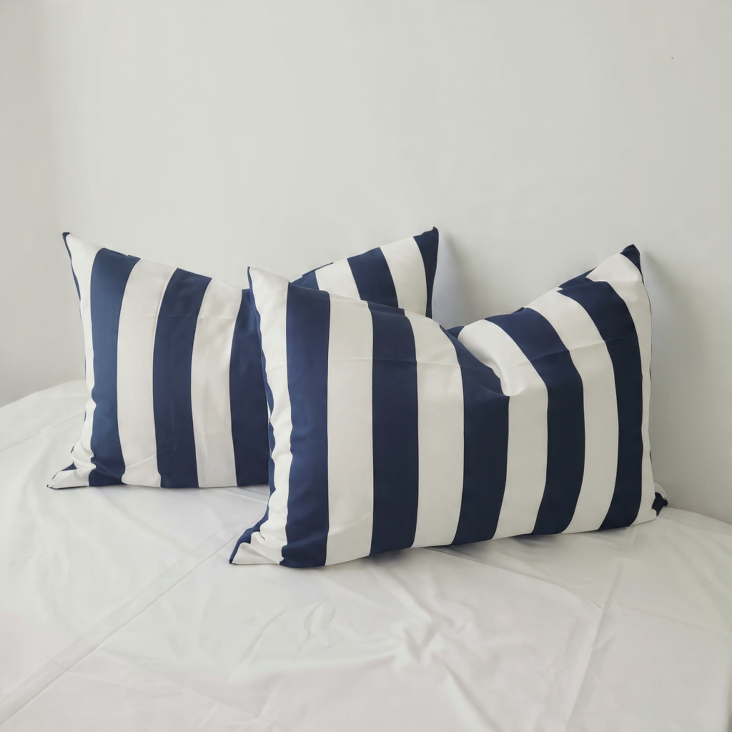 Navy Strix Microfiber Quilt Cover – Ultra-Soft & Luxury Bedding