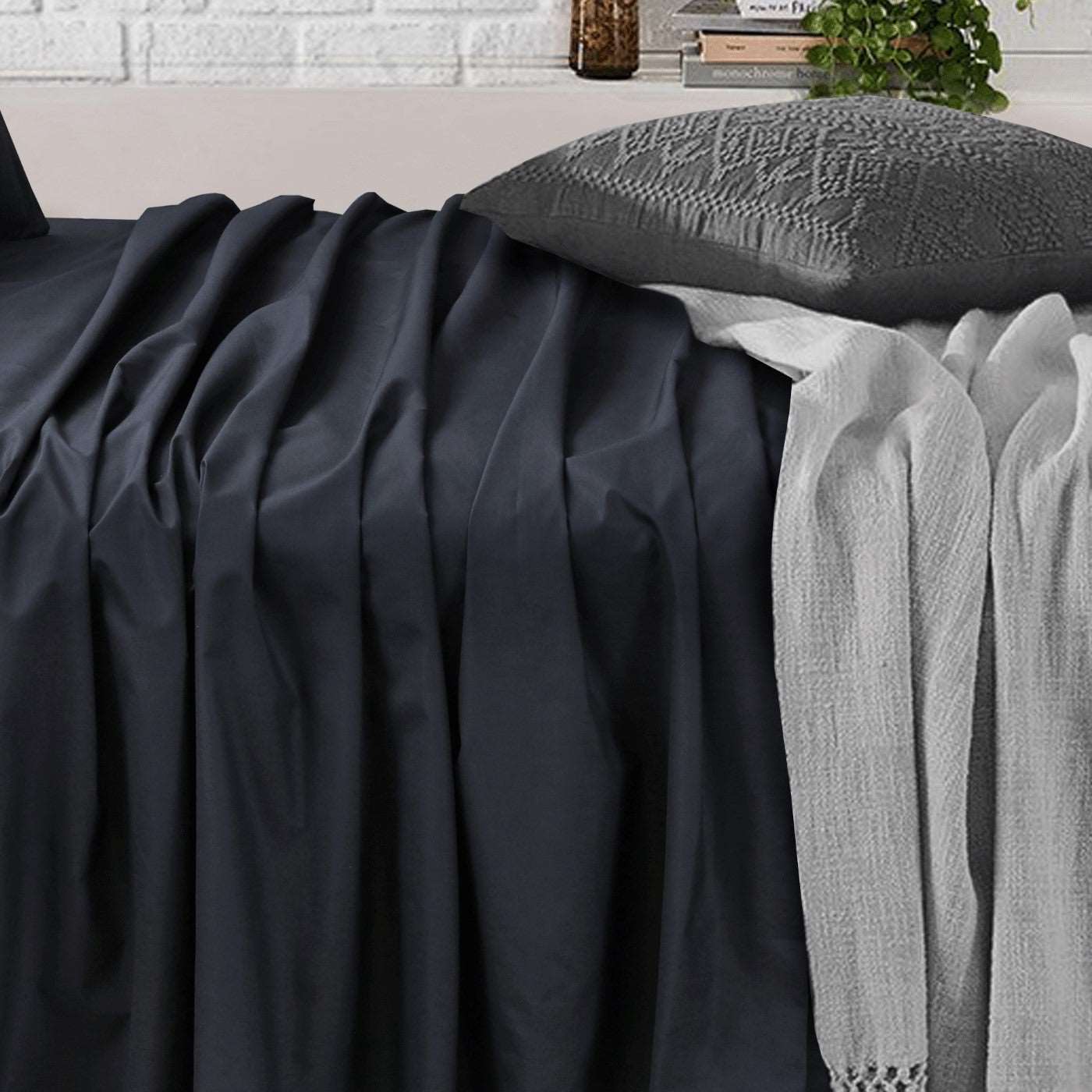 Black Bed Sheets | Bedding Set