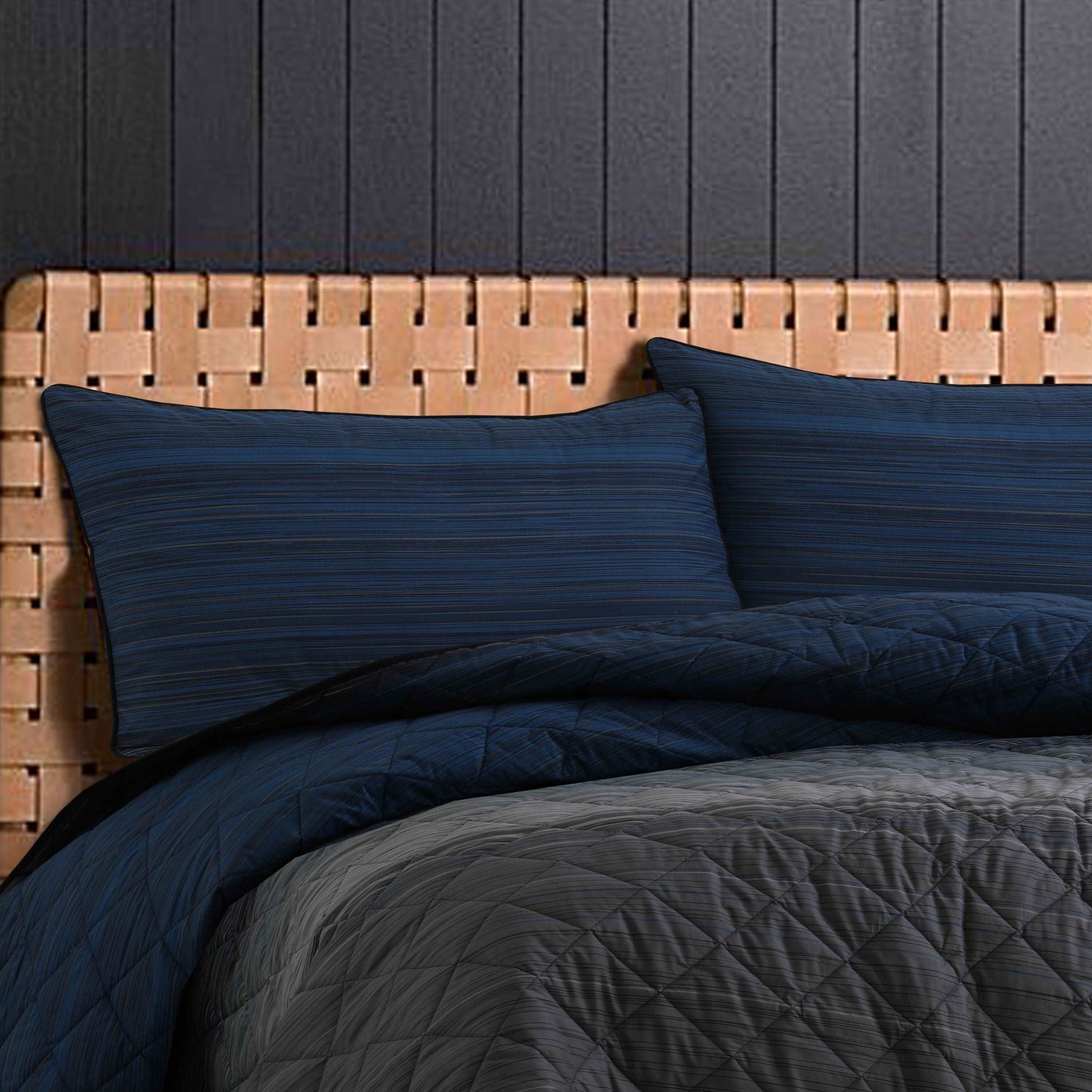 Coverlets | Grey Black Stripes