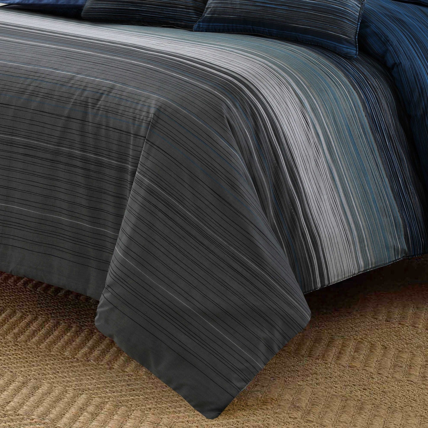 Grey Black Stripes Pure Cotton Quilt Cover Set With Extra Standard Pillowcases