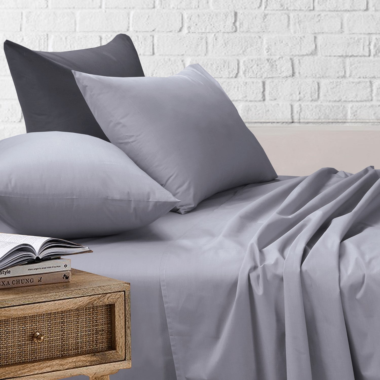 Sheet Set | Light Grey Bed Sheet with Pillow Covers