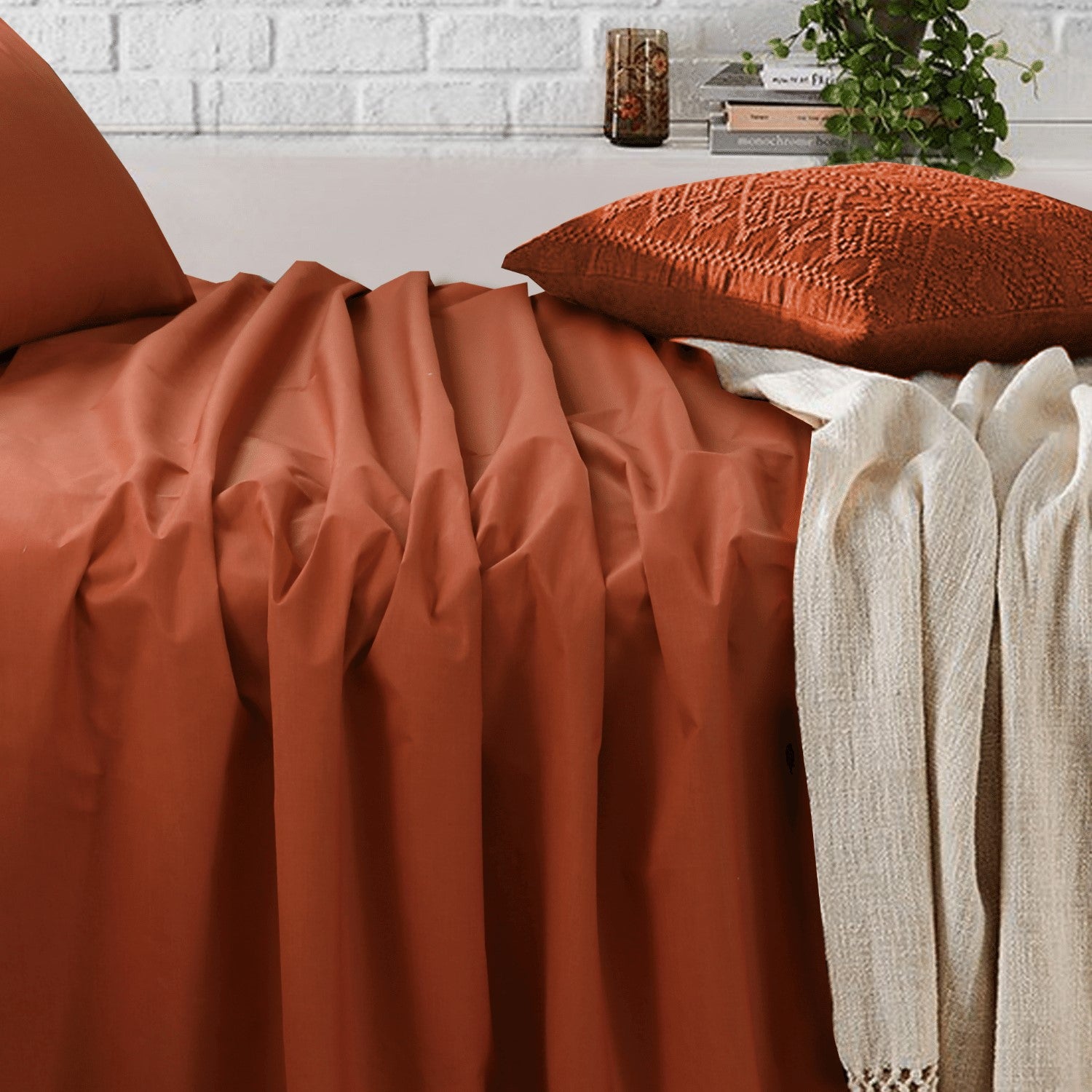 Rust Bed Sheet with Pillow Covers | Sheet Set