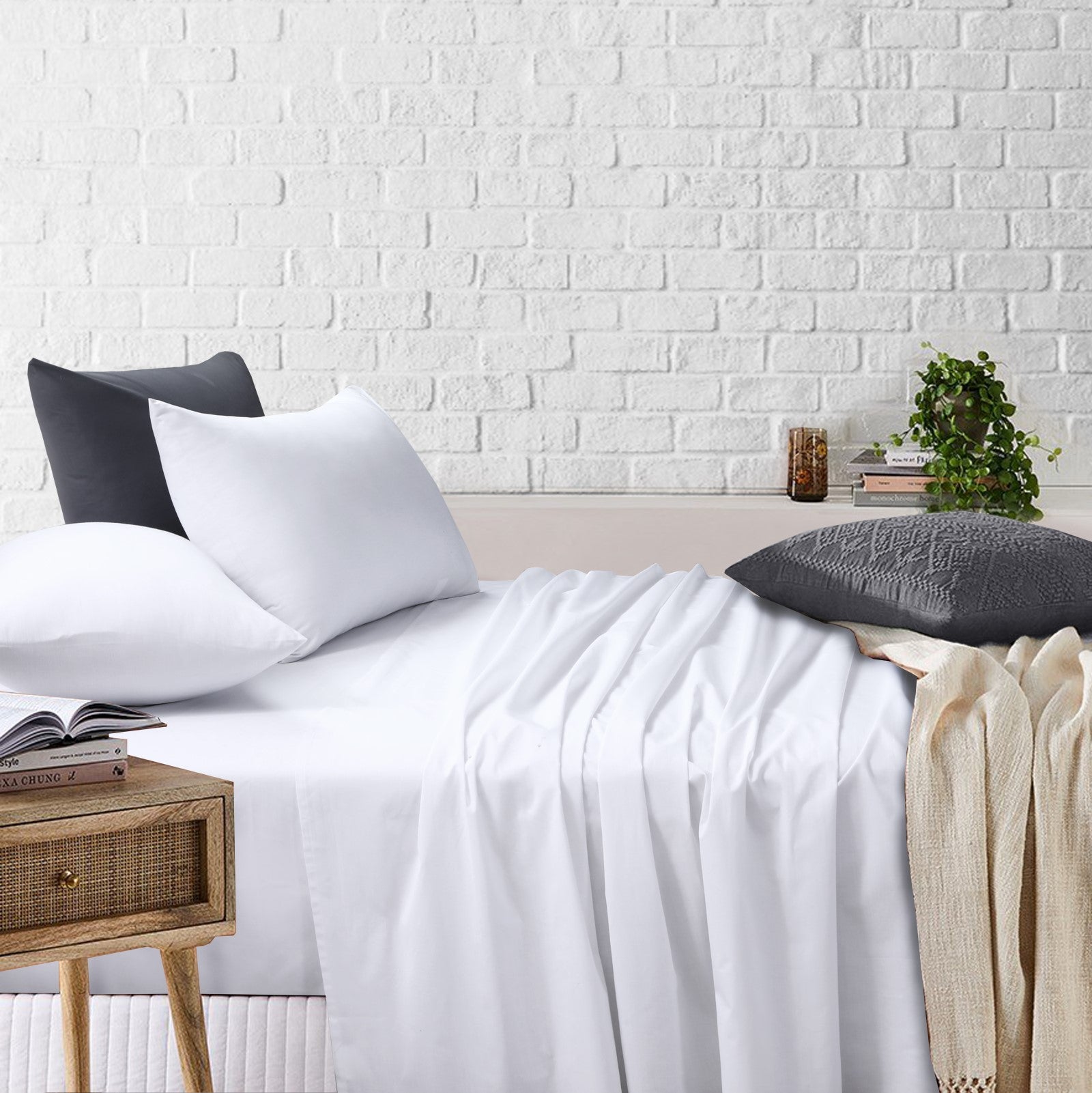 White Bed Sheet with Pillow Covers | Sheet Set