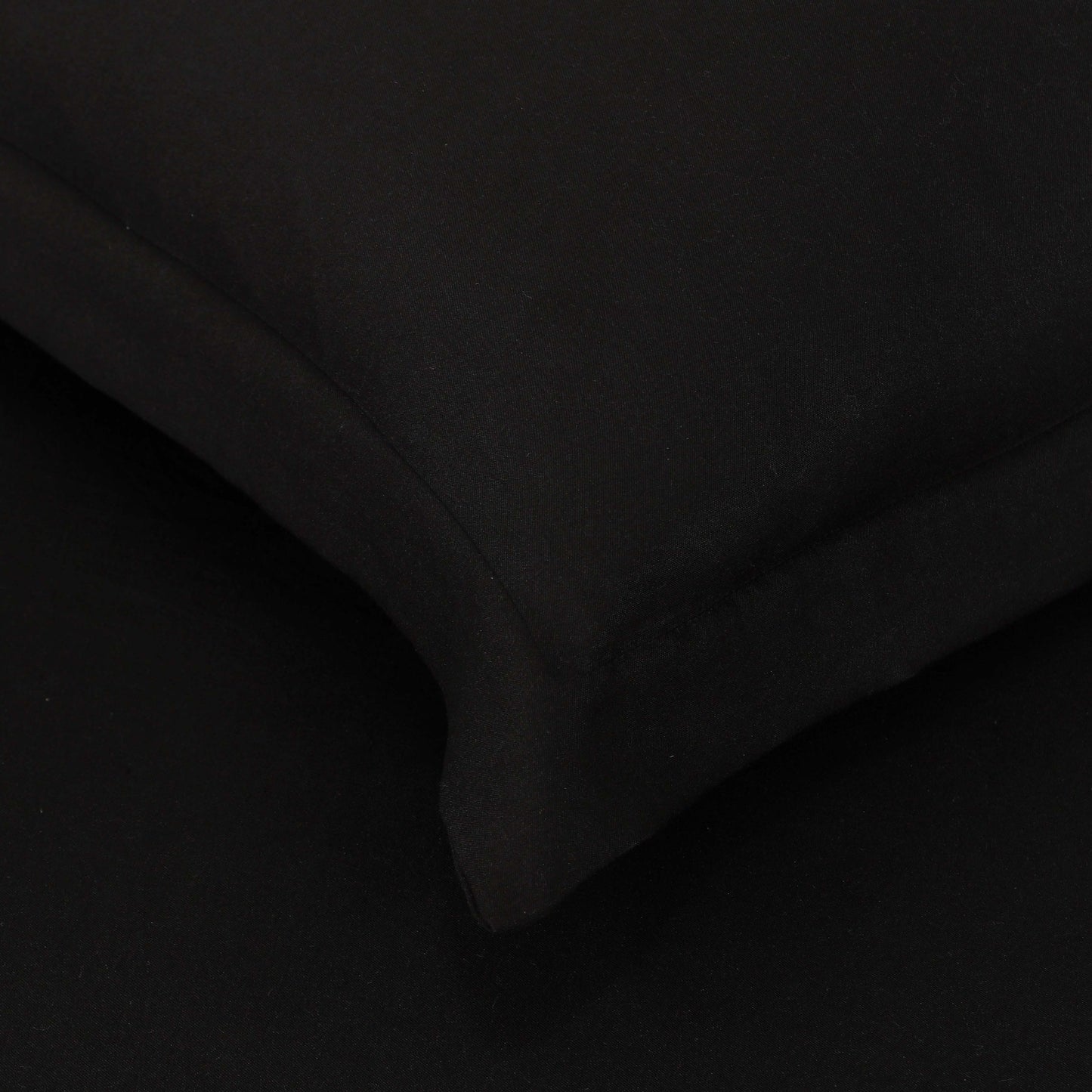 Black Quilt Cover Set - Hypoallergenic Bedding