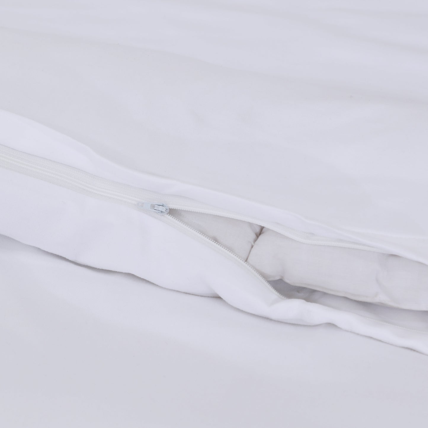 White Quilt Covers -  Ultra-Soft & Durable Bedding