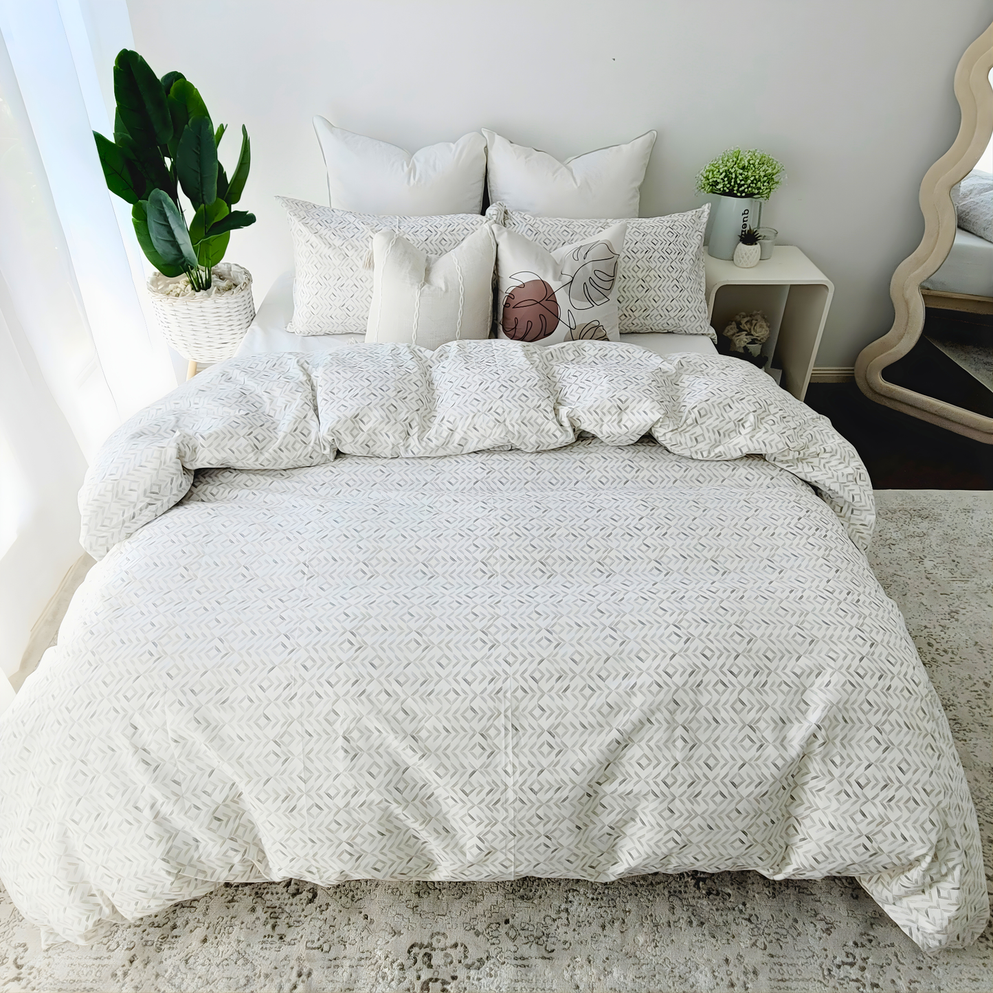 Belinda Quilt Cover Set-Moisture-Wicking Fabric in Pure Cotton Percale