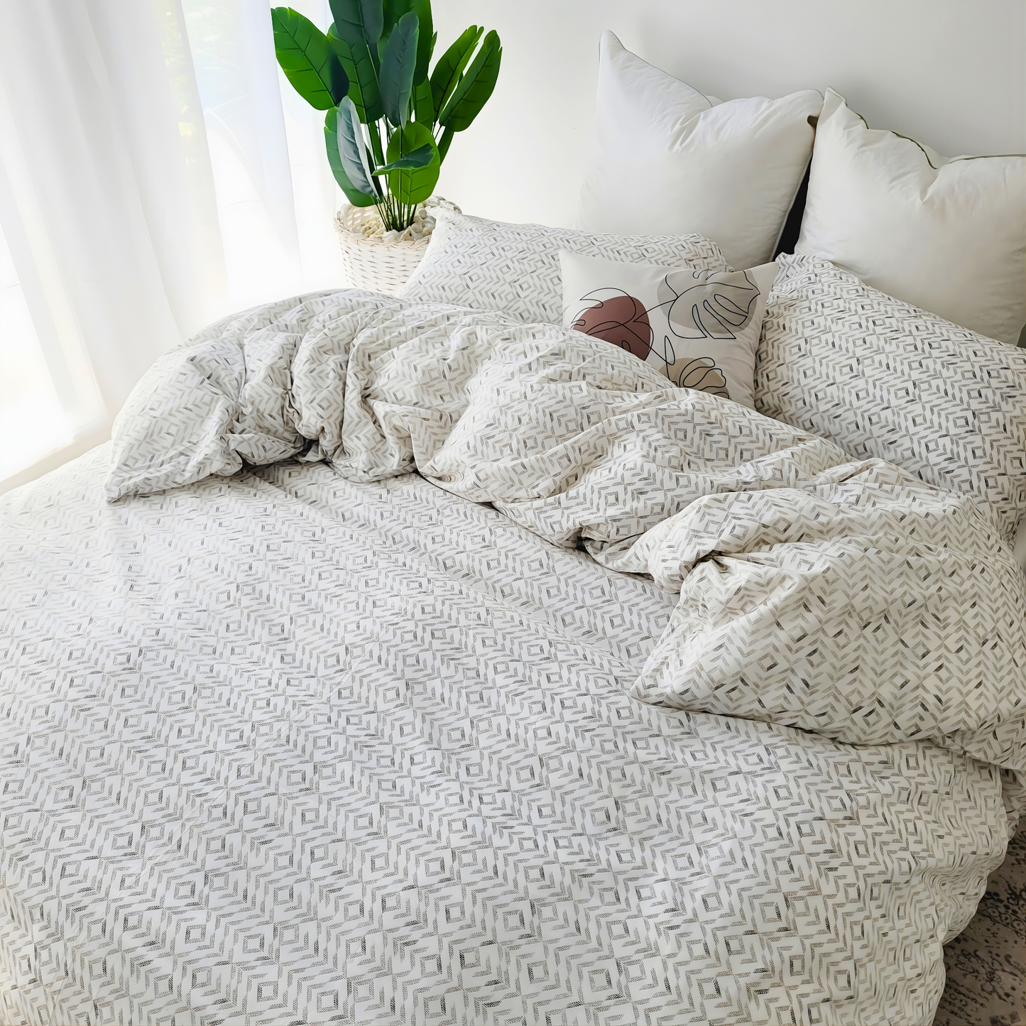 Belinda Quilt Cover Set-Moisture-Wicking Fabric in Pure Cotton Percale