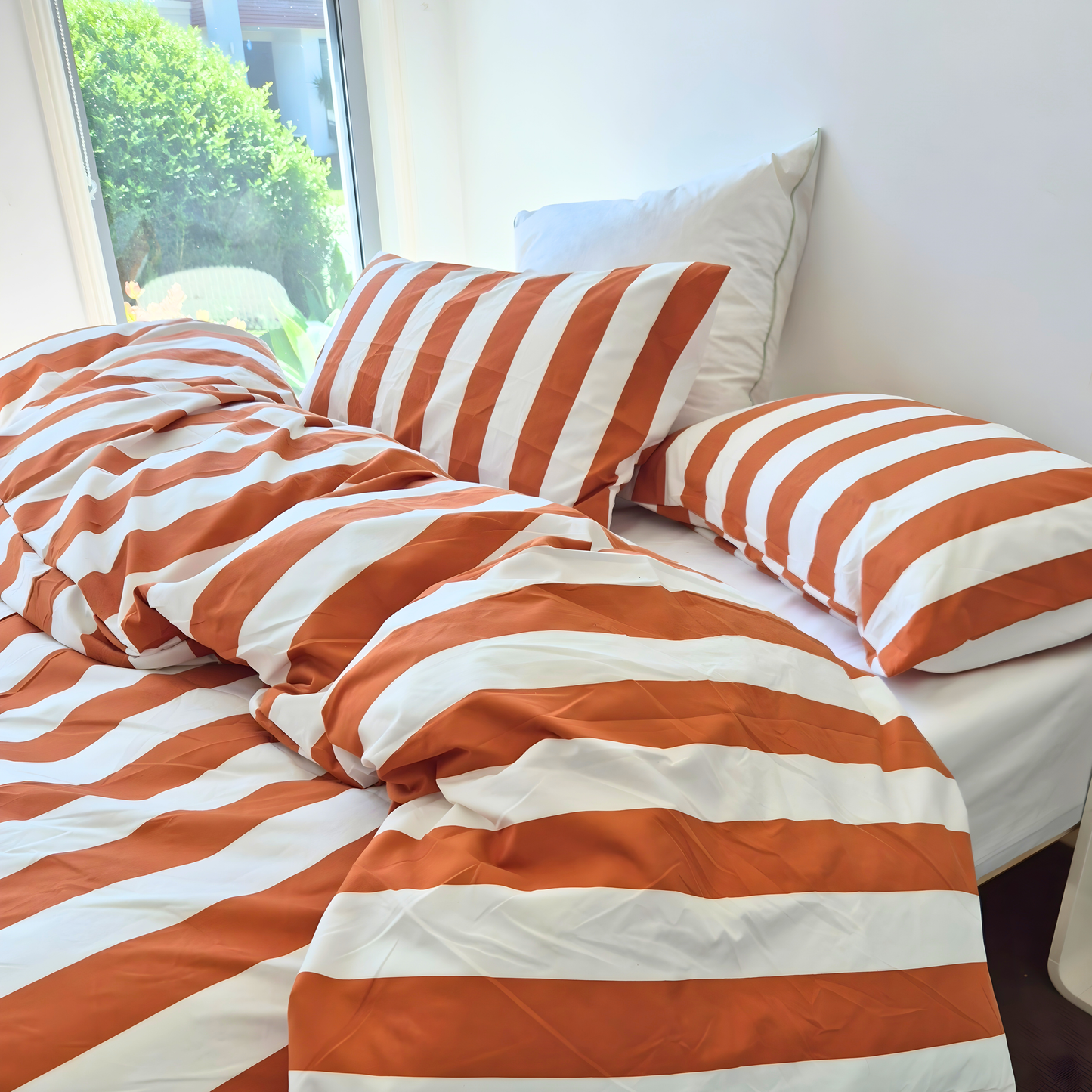 Rust Strix Microfiber Quilt Cover – Ultra-Soft & Luxury Bedding