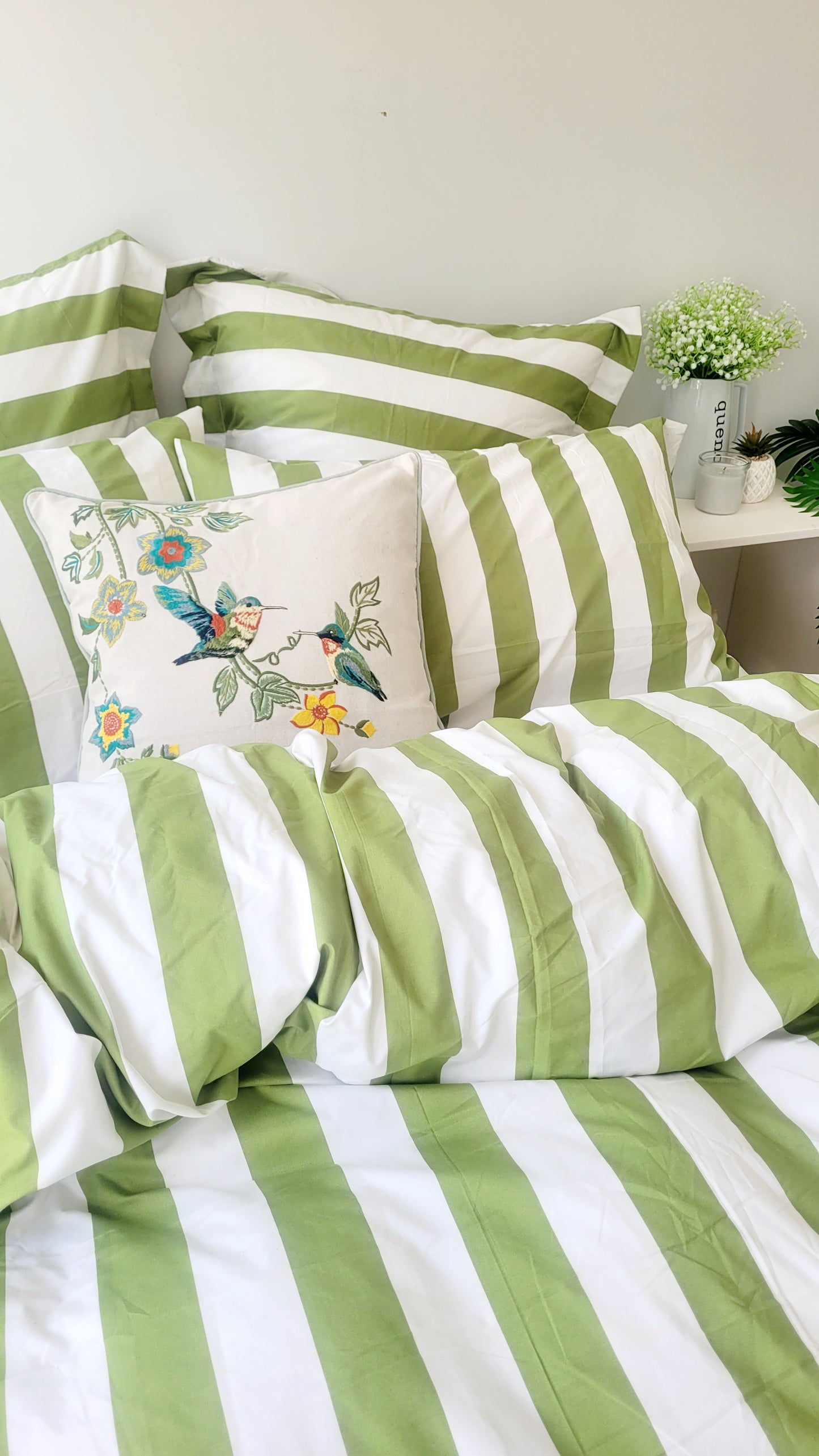 Olive Strix Microfiber Quilt Cover – Ultra-Soft & Luxury Bedding