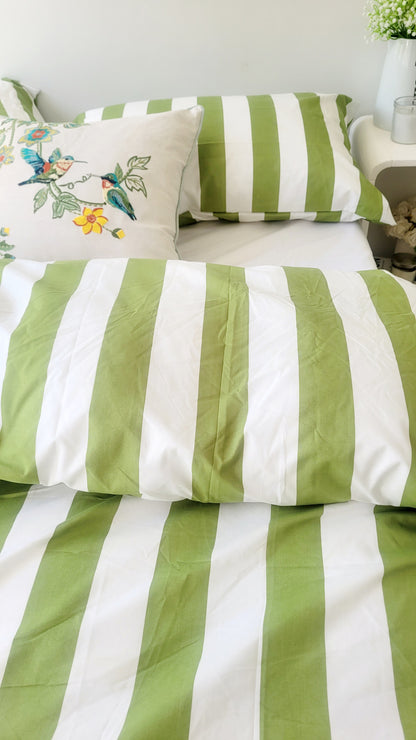 Olive Strix Microfiber Quilt Cover – Ultra-Soft & Luxury Bedding