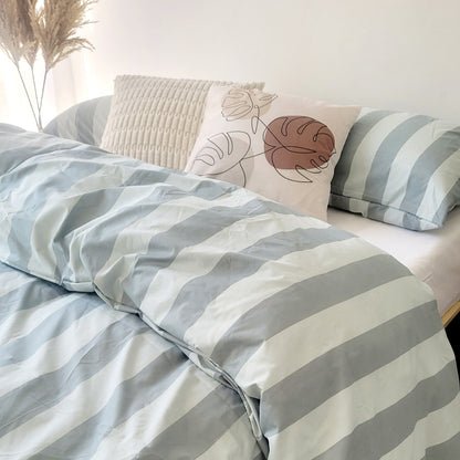 Sage Strix Microfiber Quilt Cover – Ultra-Soft & Luxury Bedding