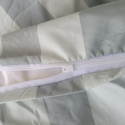 Sage Strix Microfiber Quilt Cover – Ultra-Soft & Luxury Bedding