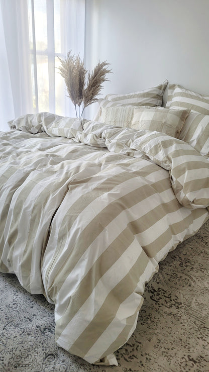 Beige Strix Microfiber Quilt Cover – Ultra-Soft & Luxury Bedding