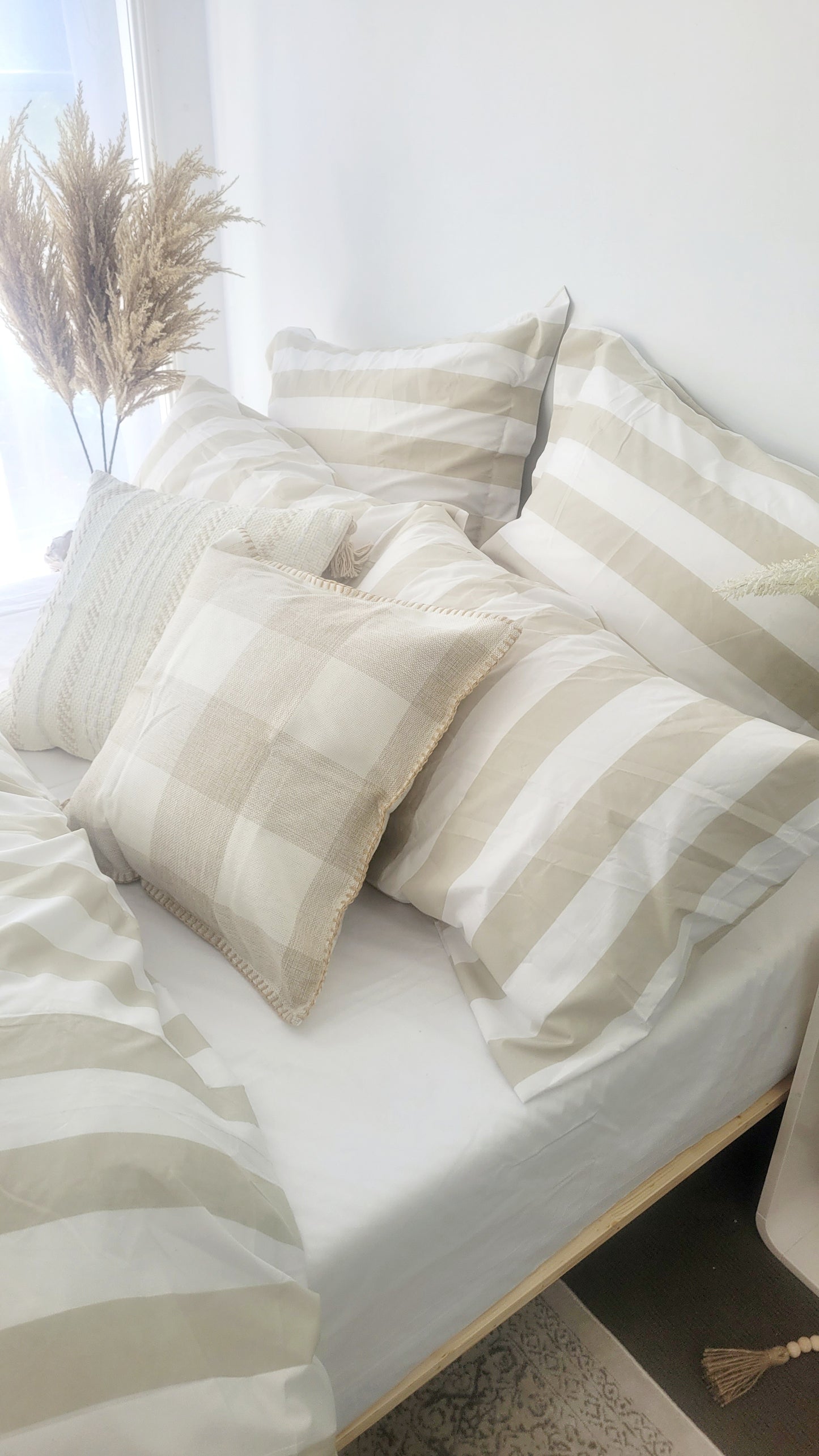 Beige Strix Microfiber Quilt Cover – Ultra-Soft & Luxury Bedding