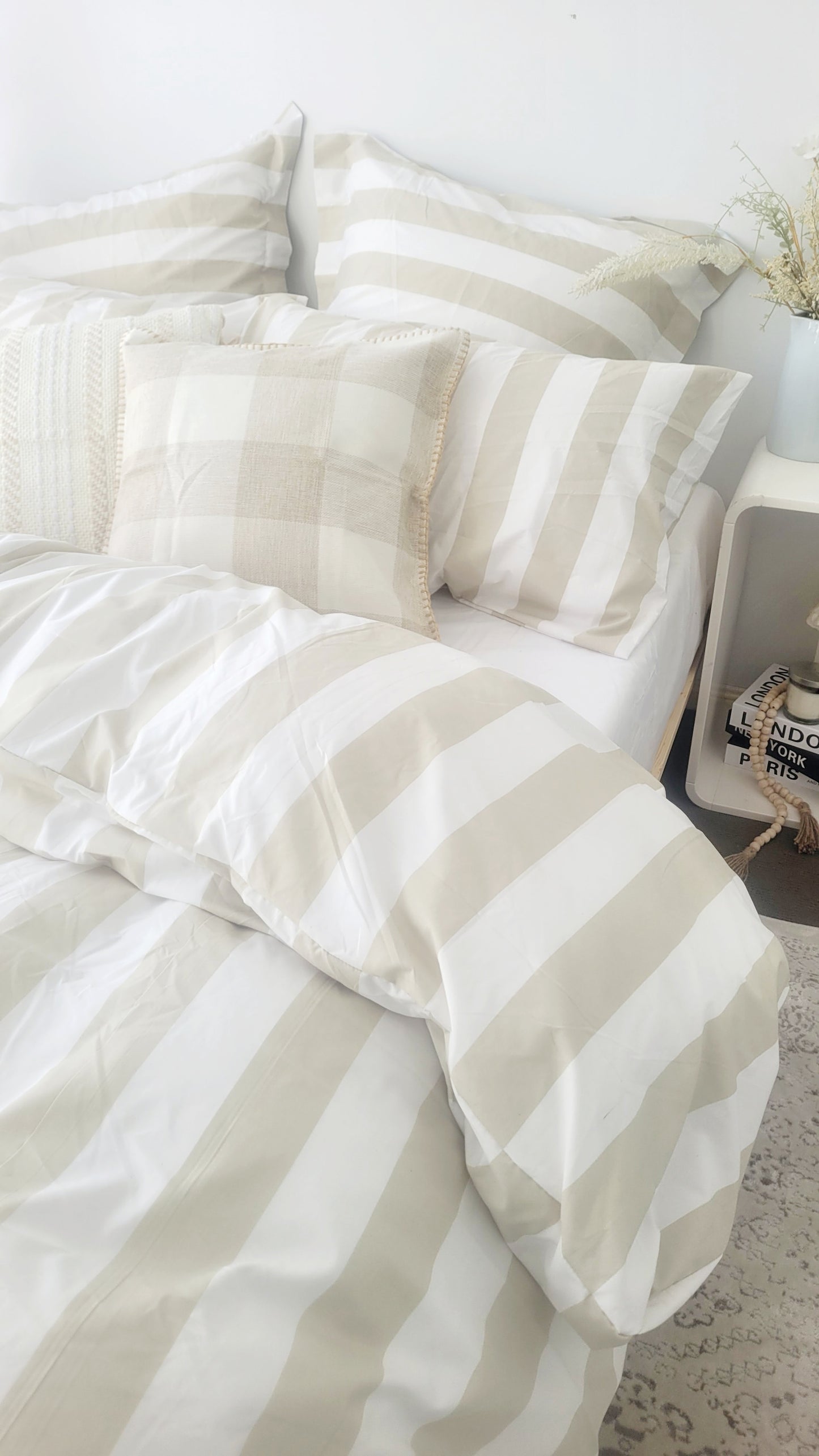 Beige Strix Microfiber Quilt Cover – Ultra-Soft & Luxury Bedding