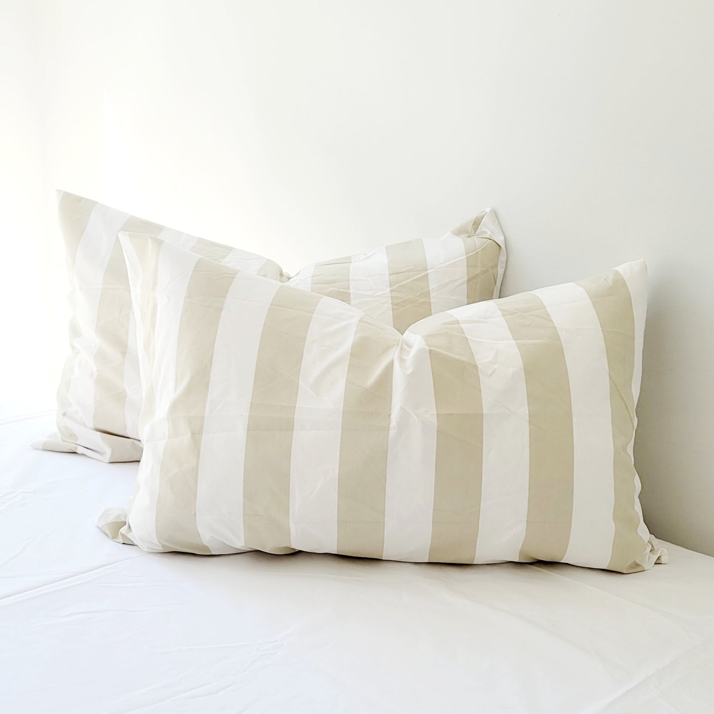 Beige Strix Microfiber Quilt Cover – Ultra-Soft & Luxury Bedding