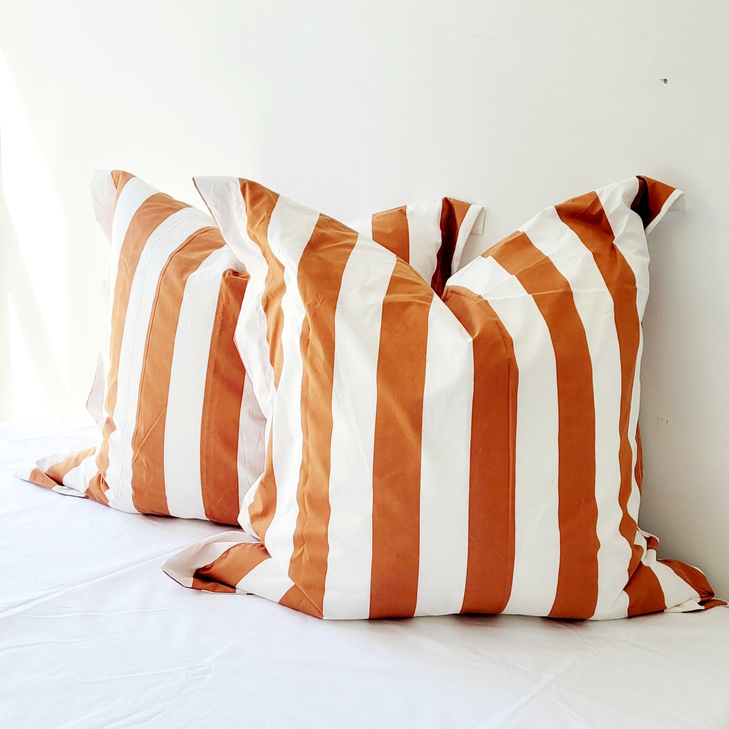 Rust Strix Microfiber Quilt Cover – Ultra-Soft & Luxury Bedding