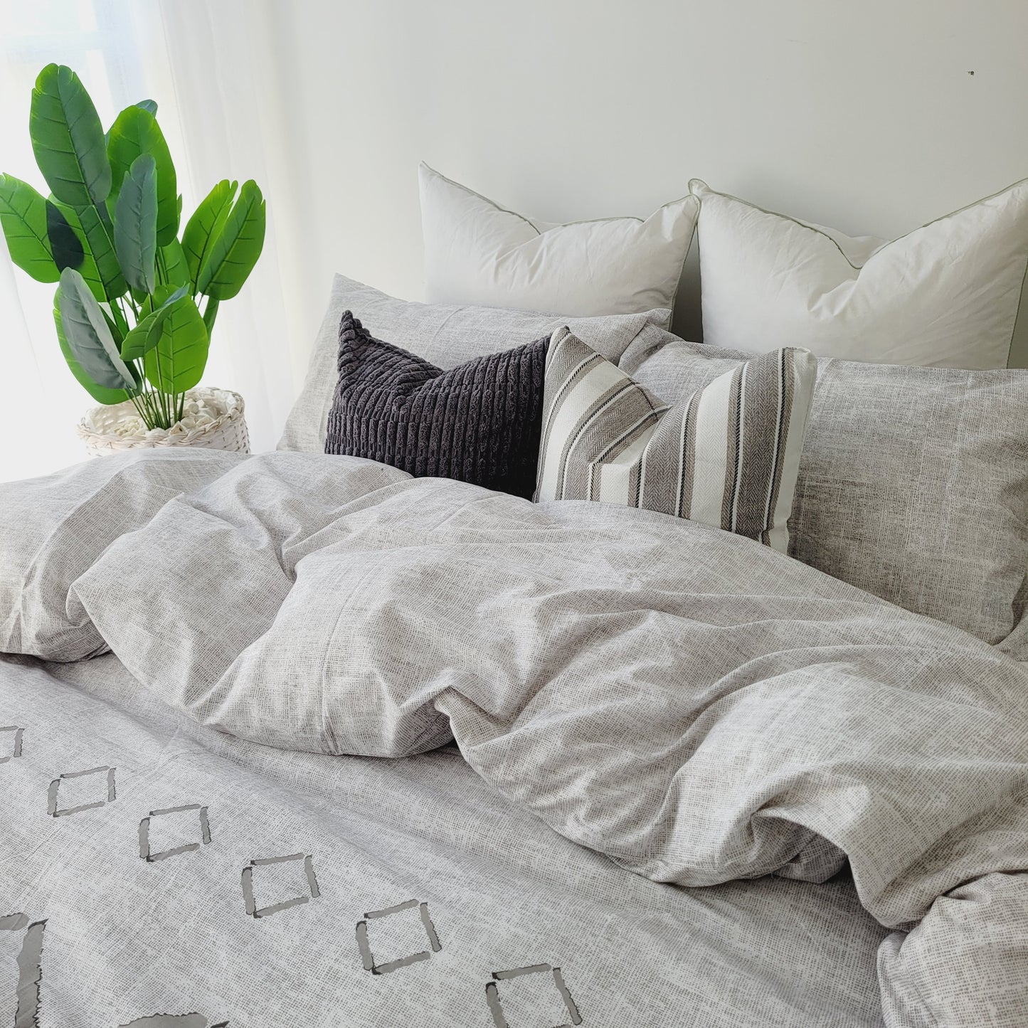 Ana-Eco Living Ultra Light Quilt Cover Set