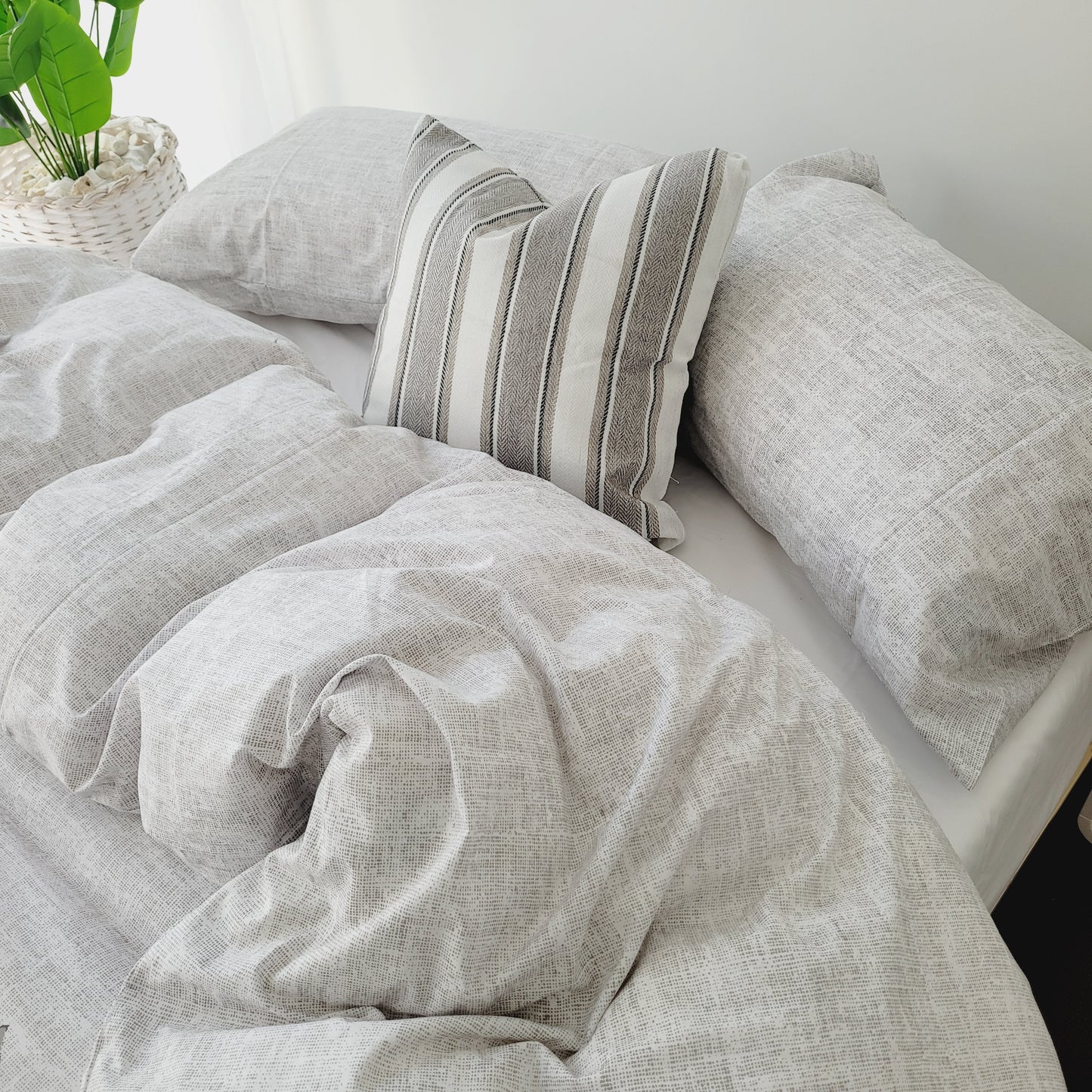 Ana-Eco Living Ultra Light Quilt Cover Set