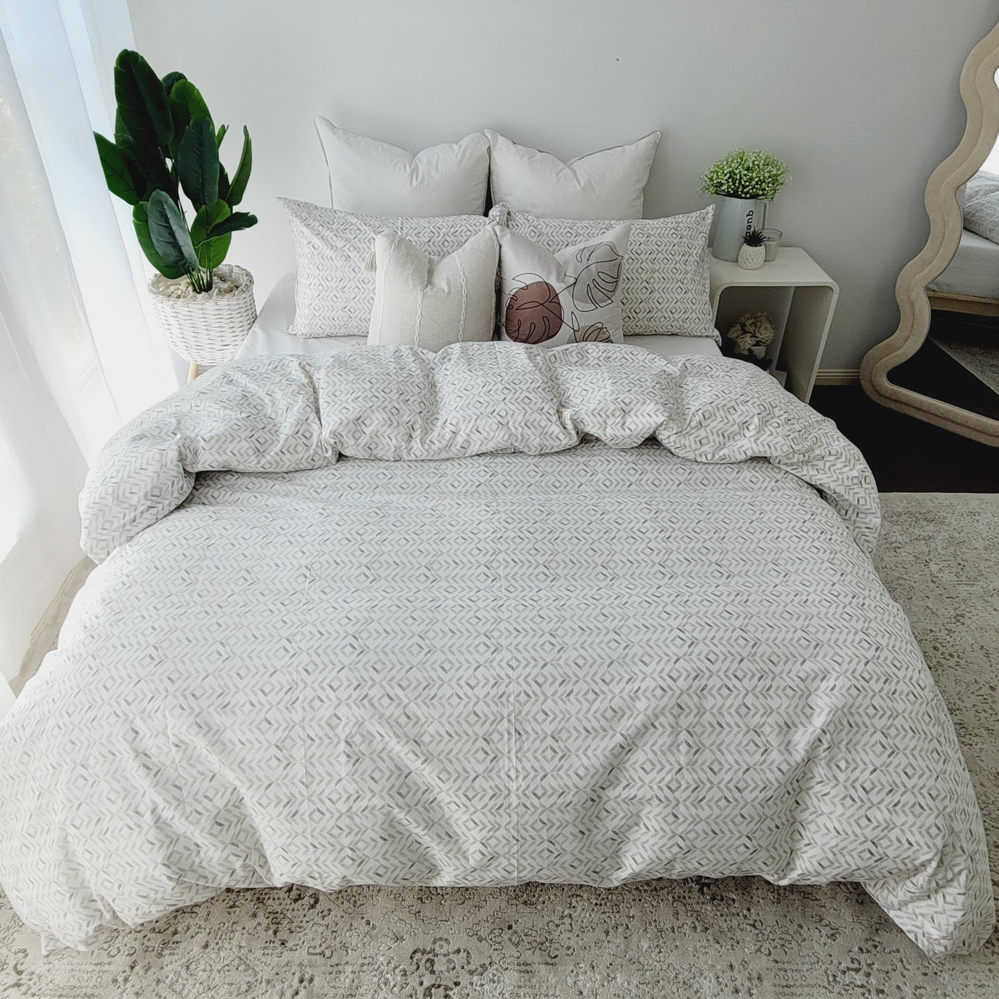 Belinda Quilt Cover Set-Moisture-Wicking Fabric in Pure Cotton