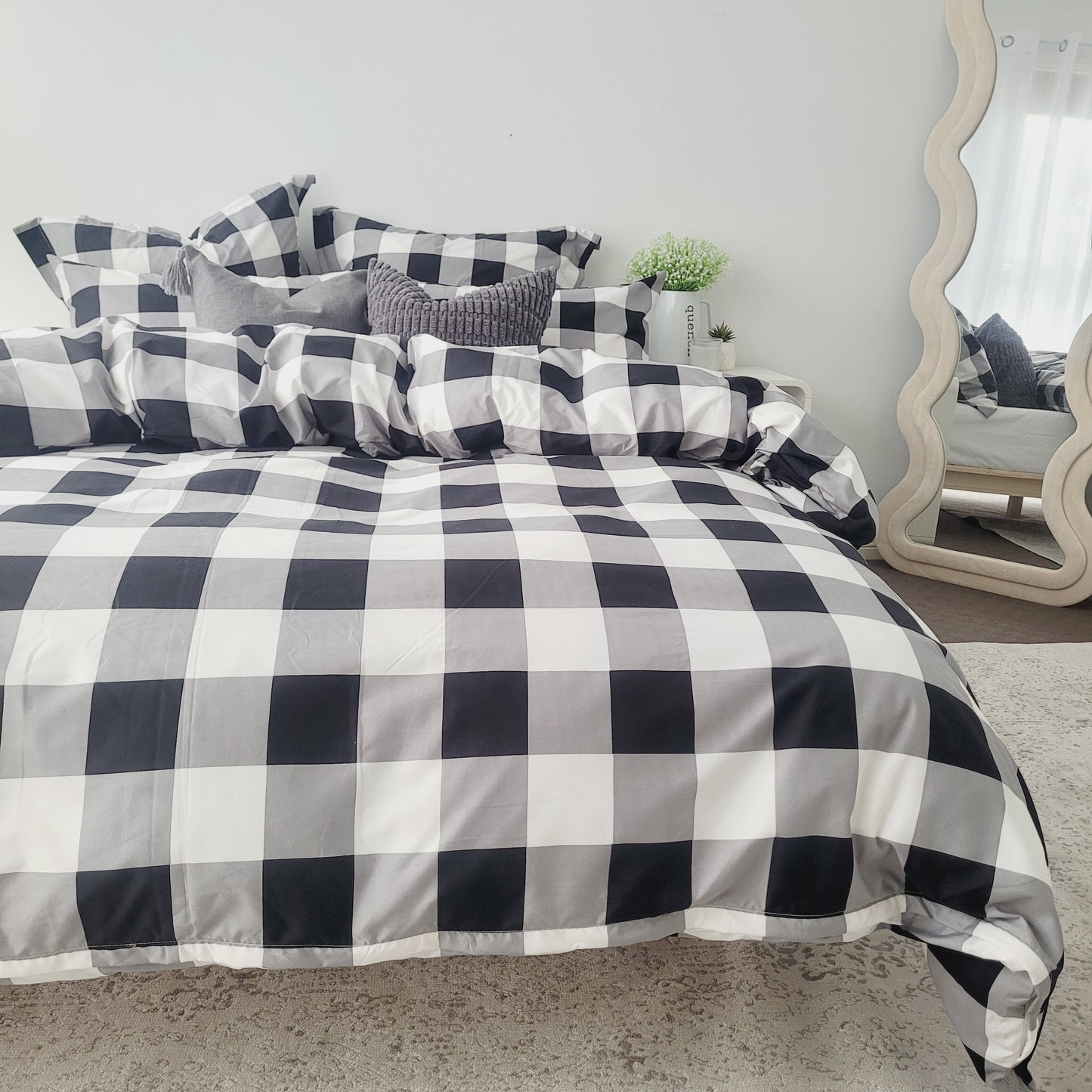 Black Grid-Quilt Cover Set