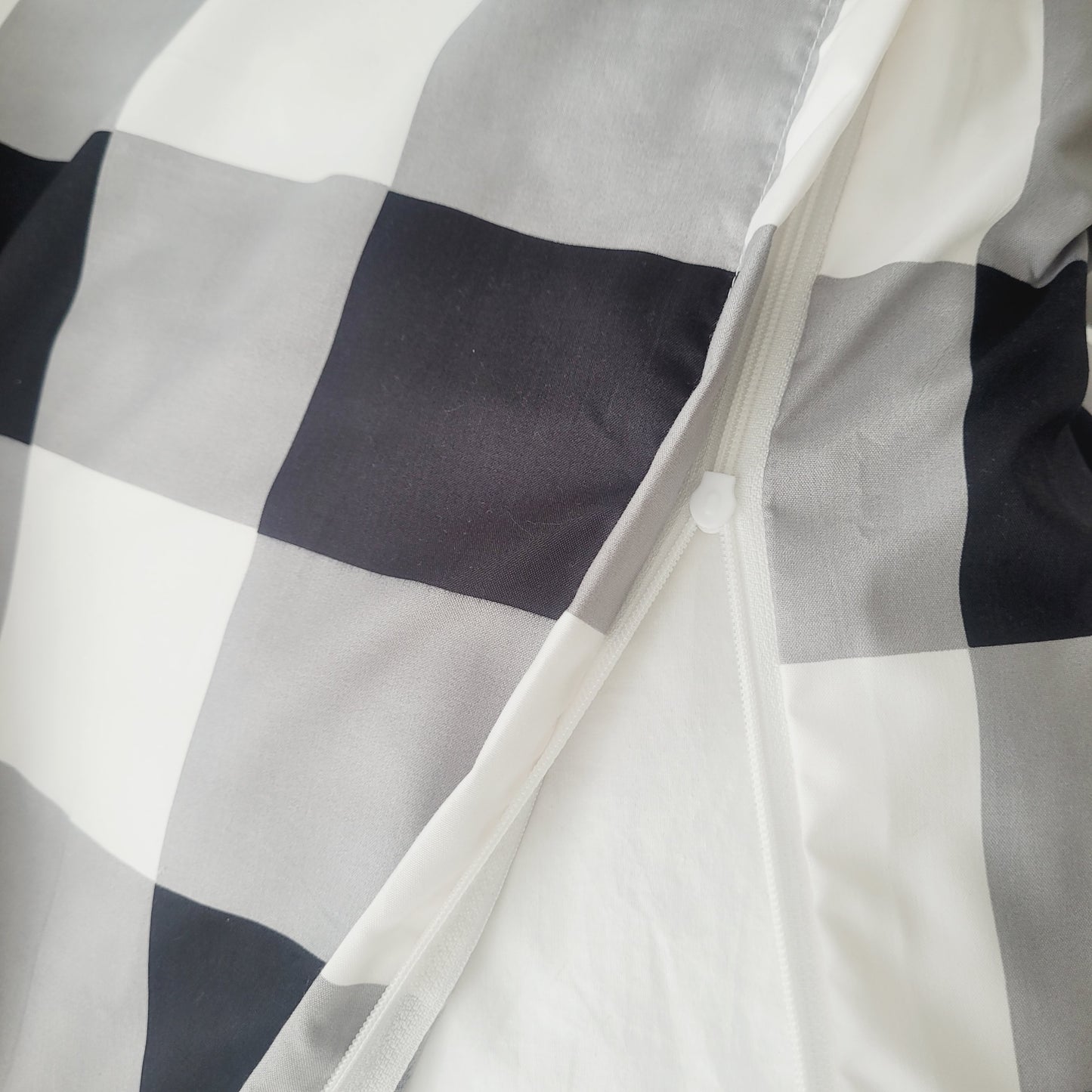 Black Grid-Quilt Cover Set