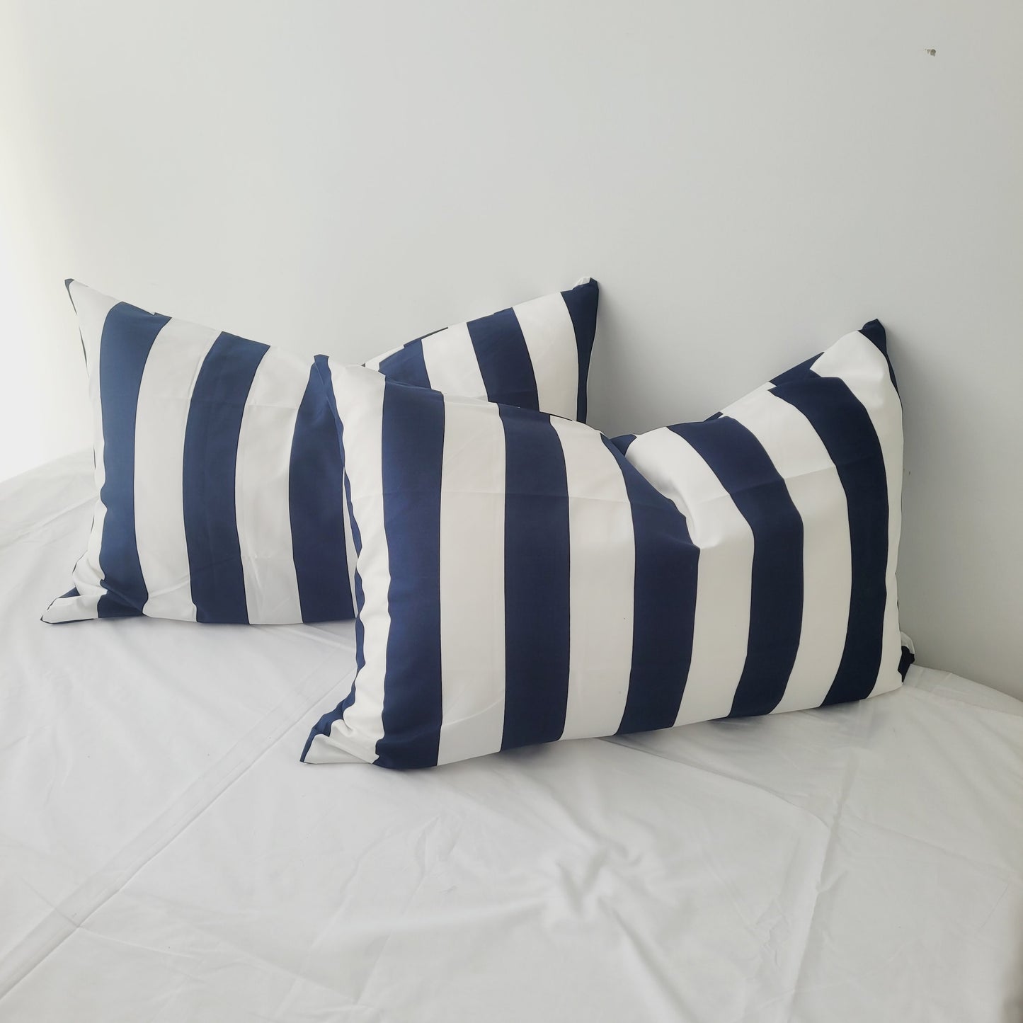 Navy Strix Microfiber Quilt Cover – Ultra-Soft & Luxury Bedding