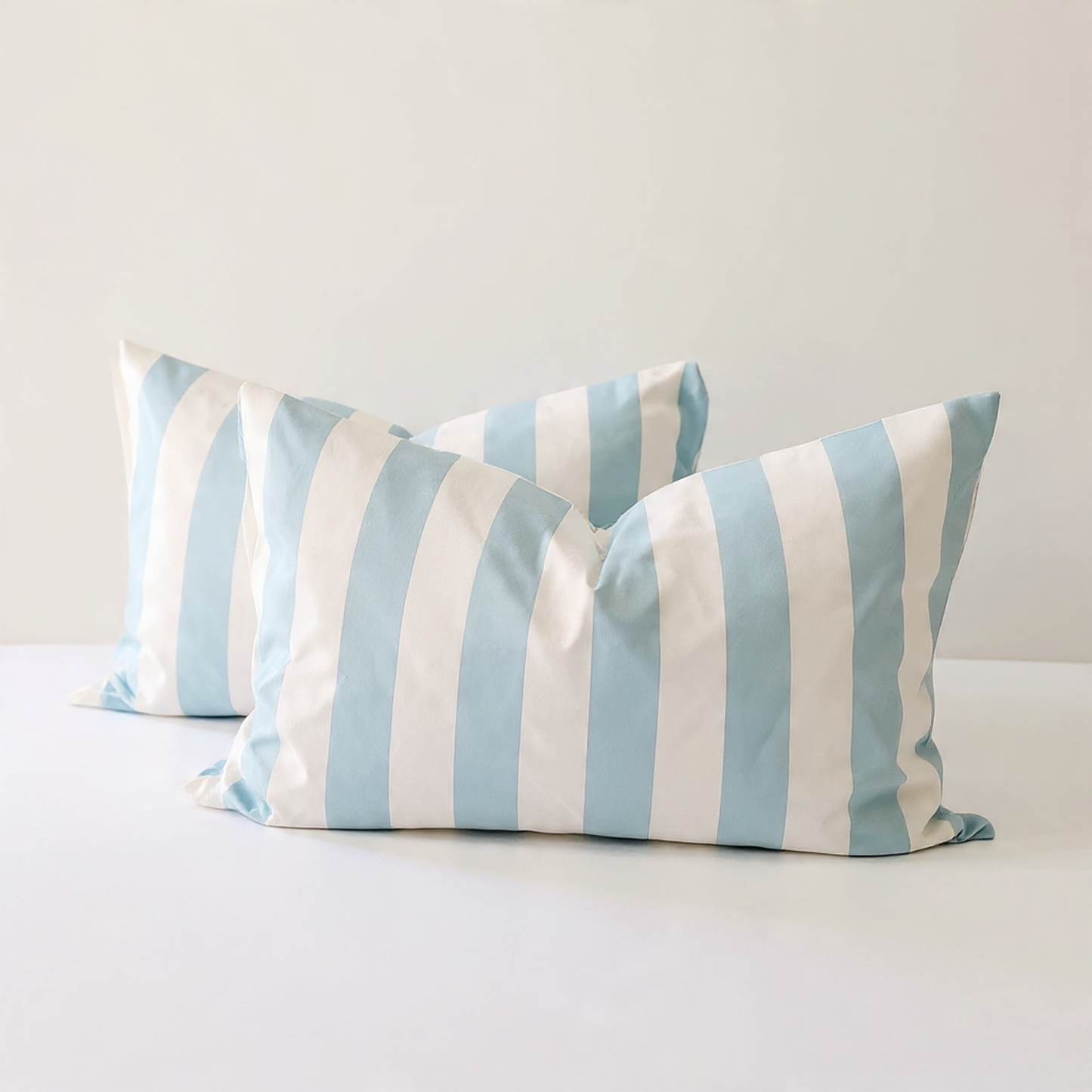 Aqua Strix Microfiber Quilt Cover – Ultra-Soft & Luxury Bedding