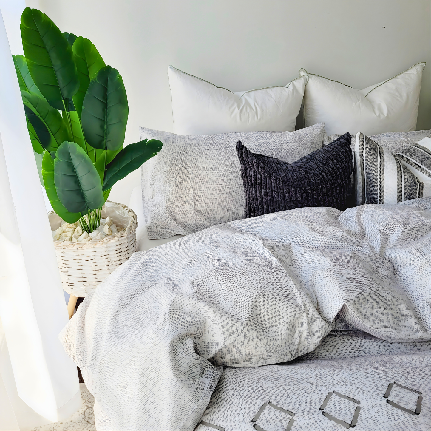 Ana-Eco Living Ultra Light Quilt Cover Set |Pure Cotton Percale