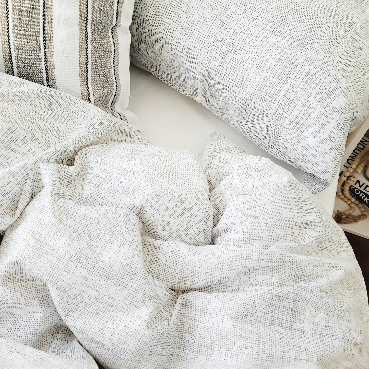 Ana-Eco Living Ultra Light Quilt Cover Set |Pure Cotton Percale