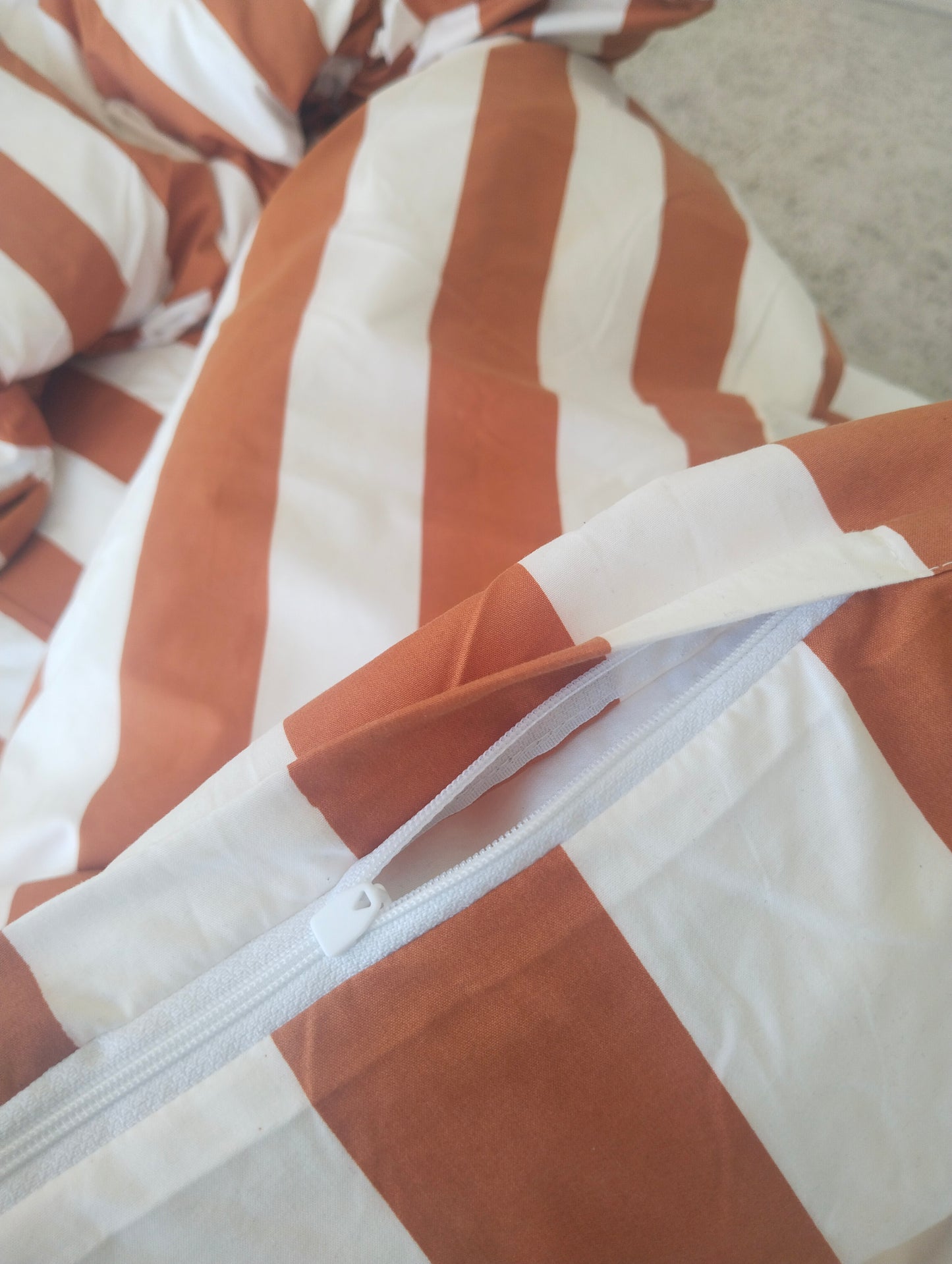 Rust Strix Microfiber Quilt Cover – Ultra-Soft & Luxury Bedding