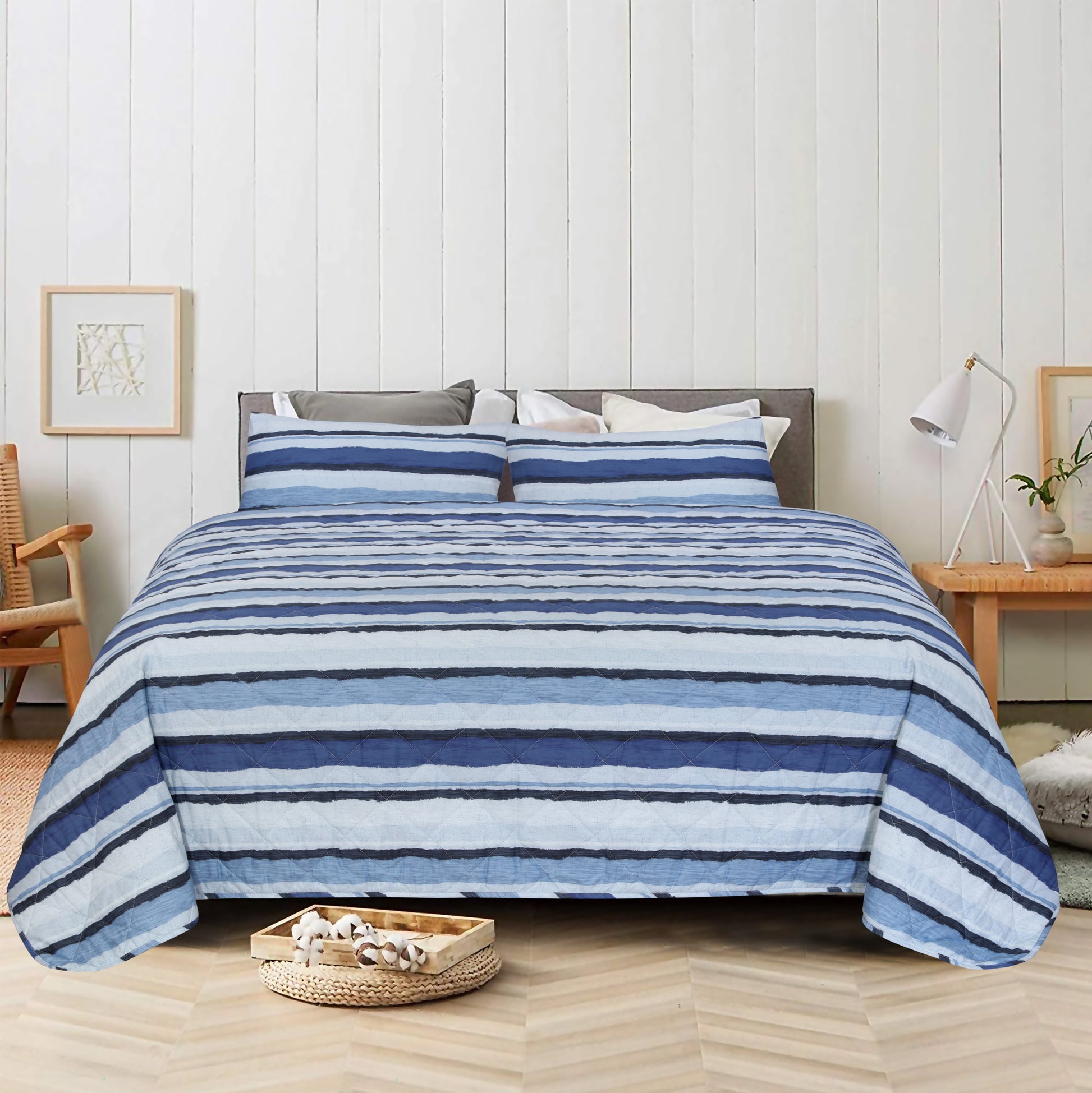 100 % Cotton Blanket with Extra Standard Pillow Covers | Ocean Doona