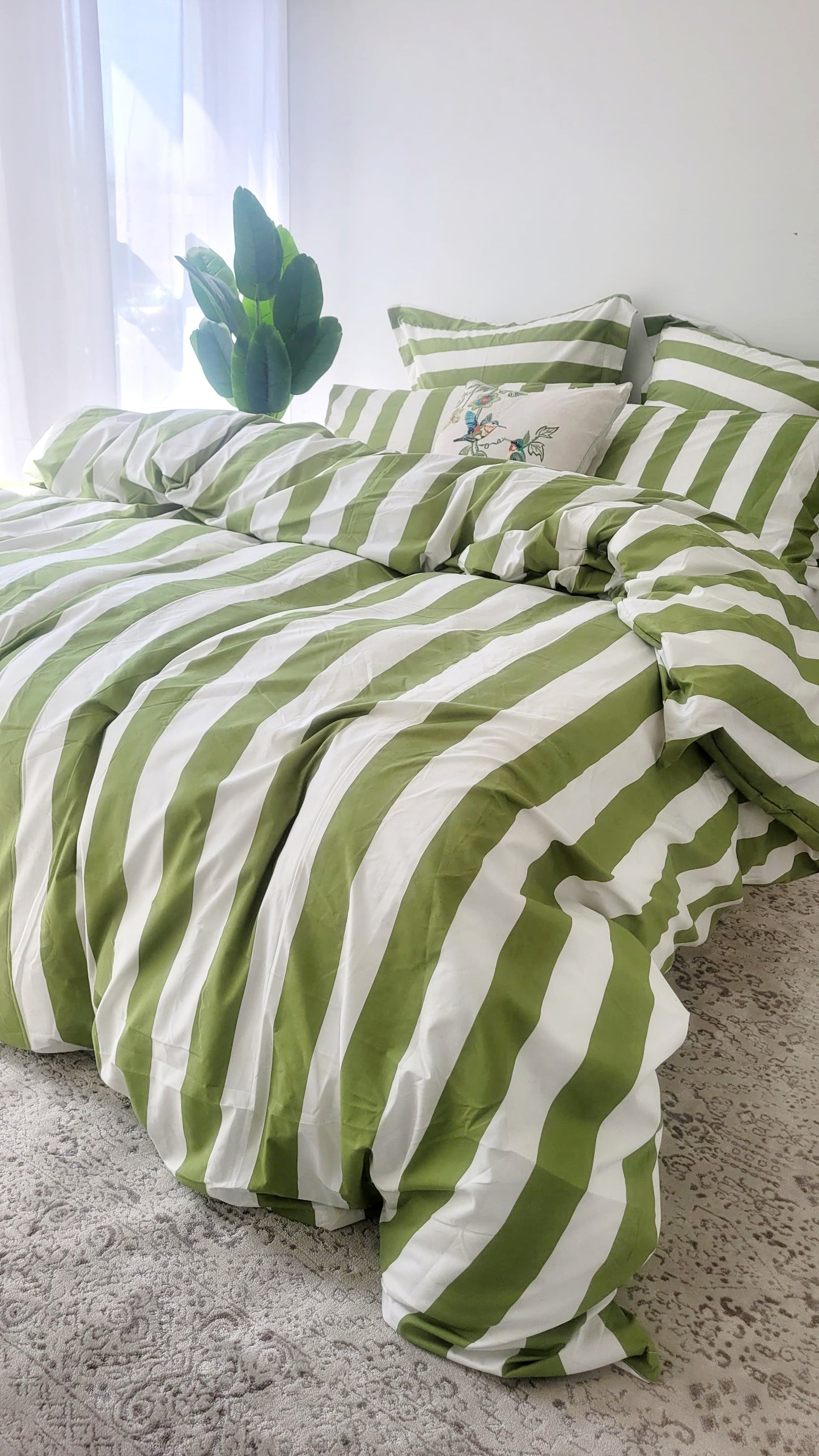 Olive Strix Microfiber Quilt Cover – Ultra-Soft & Luxury Bedding