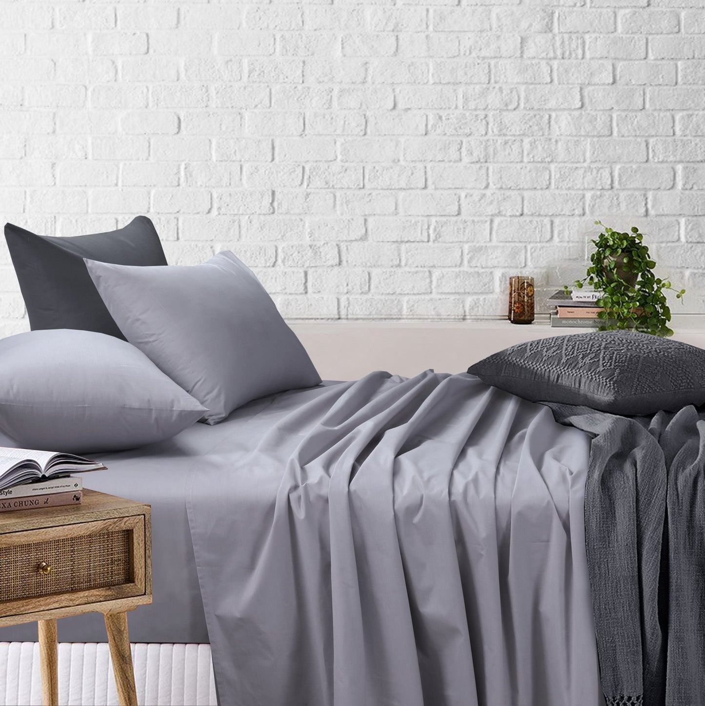 Sheet Set | Light Grey Bed Sheet with Pillow Covers