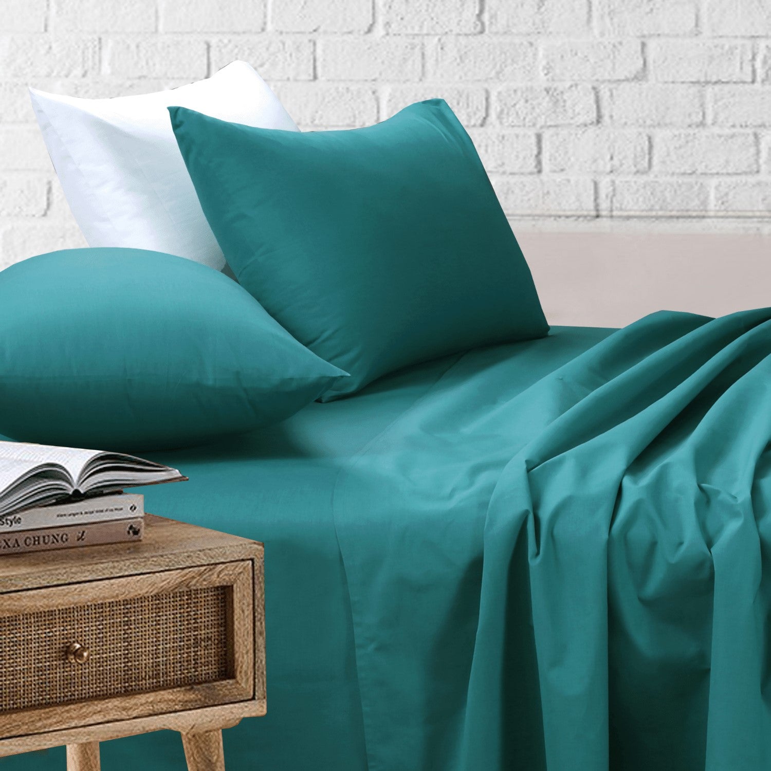 Sheet Set | Teal Bed Sheet with Pillow Covers